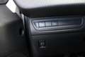 Peugeot 2008 1.2 130PK ALLURE | AFNEEMBARE TREKHAAK | APPLE CAR Wit - thumbnail 35