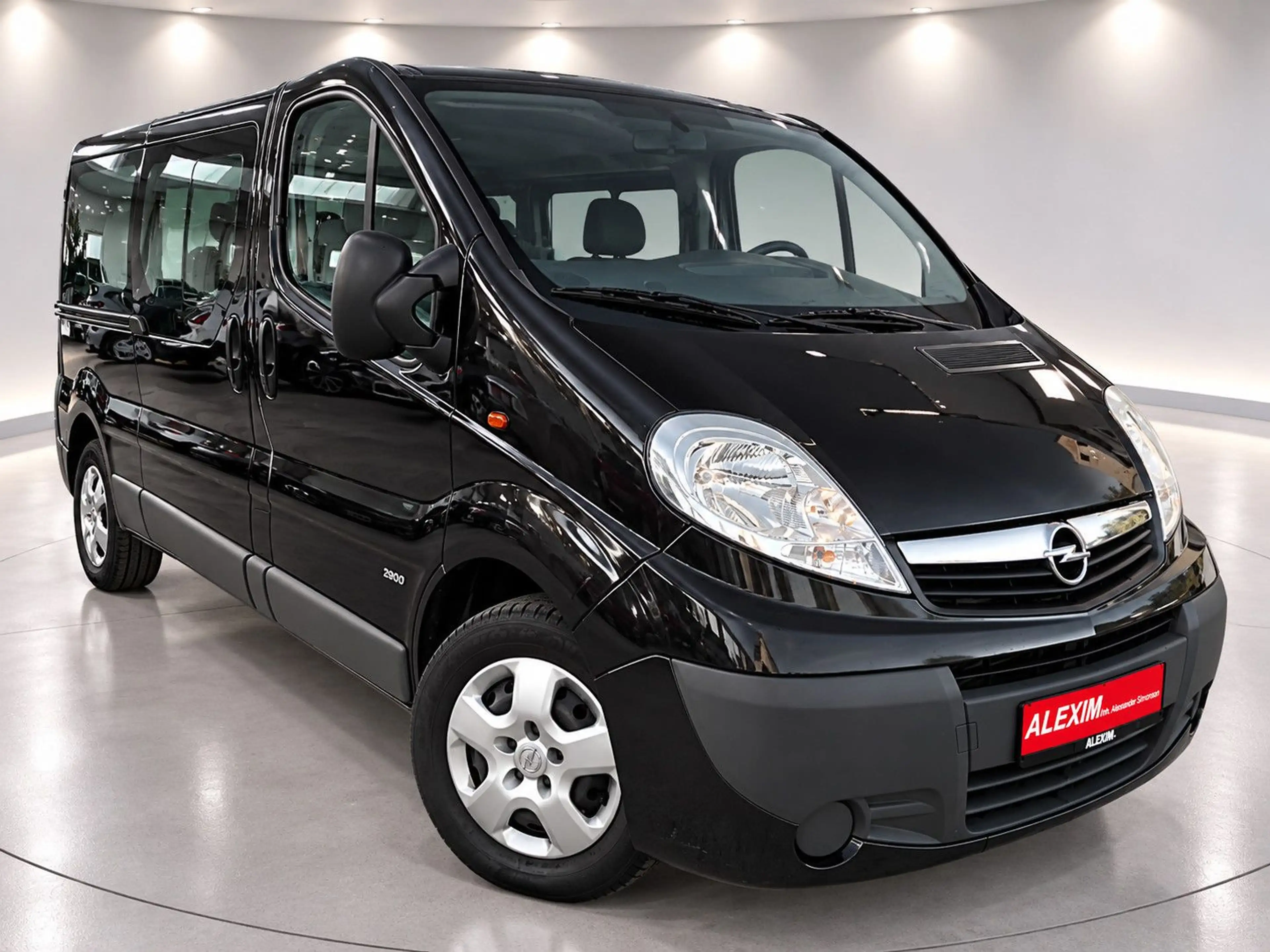 Opel Vivaro Kasten/Kombi/L2H1 2,9t/9-Sitze/Klima — photo 2