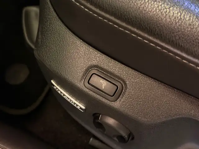 Volkswagen Golf view 9