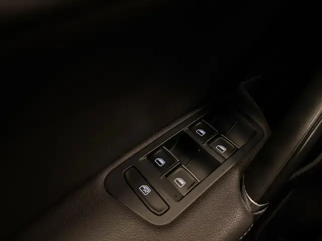 Volkswagen Golf view 24
