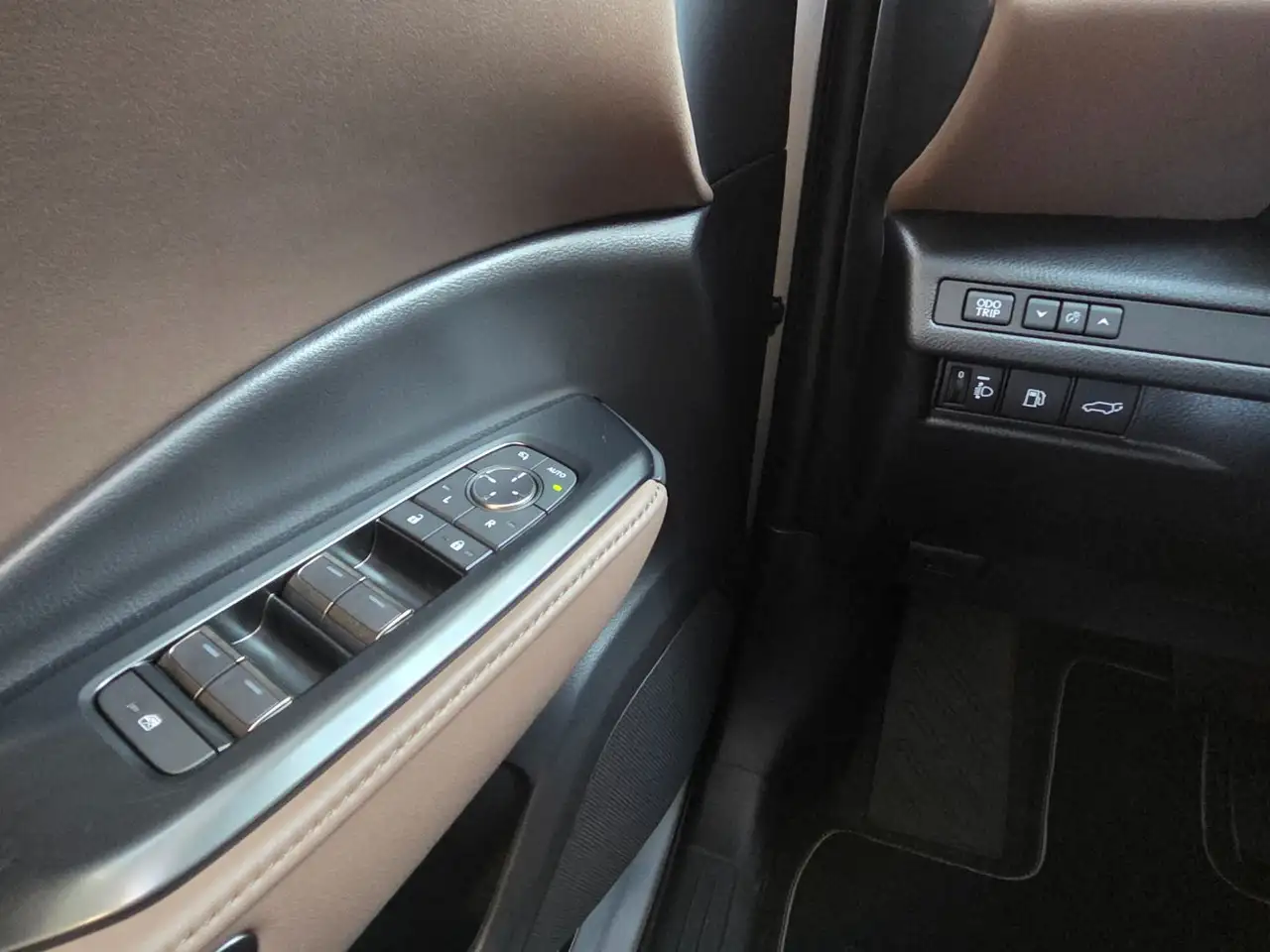 Lexus LBX 1,5 VVT-iE Elegant 4X2 Technologie Paket 15