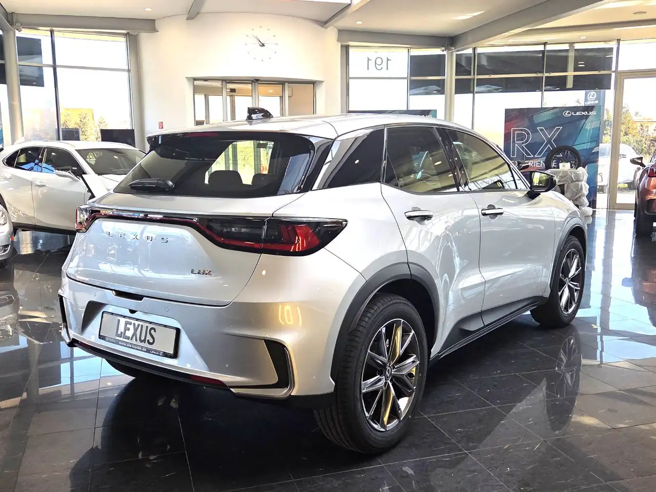 Lexus LBX 1,5 VVT-iE Elegant 4X2 Technologie Paket 5