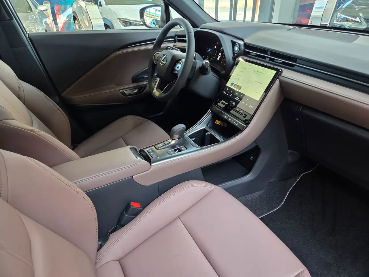 Lexus LBX 1,5 VVT-iE Elegant 4X2 Technologie Paket 10