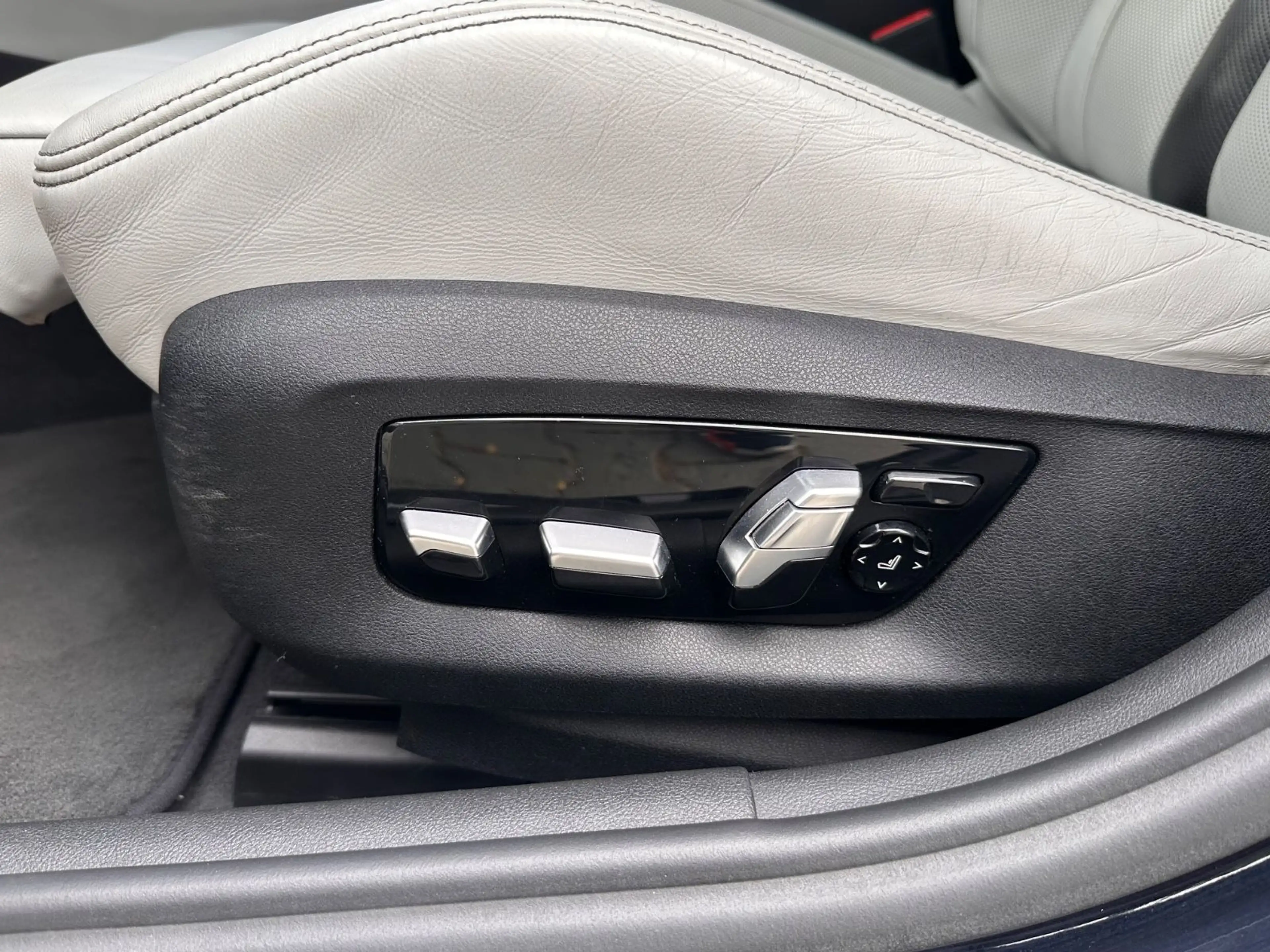 BMW M5 Limousine xDrive/SPORT-ABG/DEUTSCHES-FAHRZEUG — photo 15