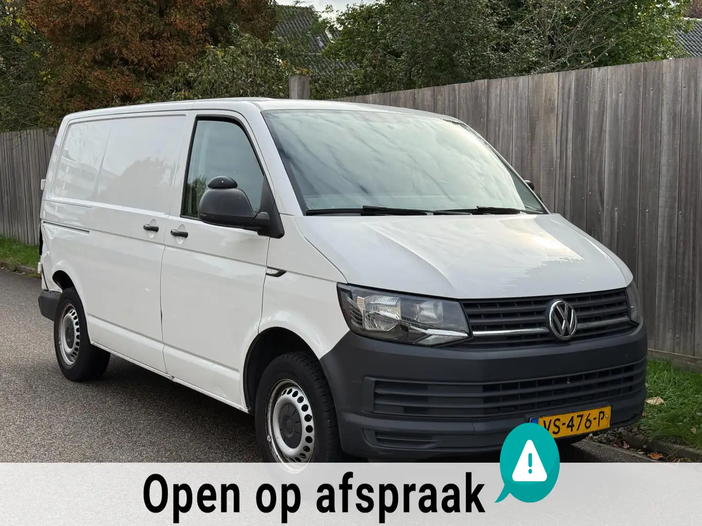 Volkswagen T6 Transporter 2.0 TDI  L1H2 Airco Bluetooth NAP! - 2