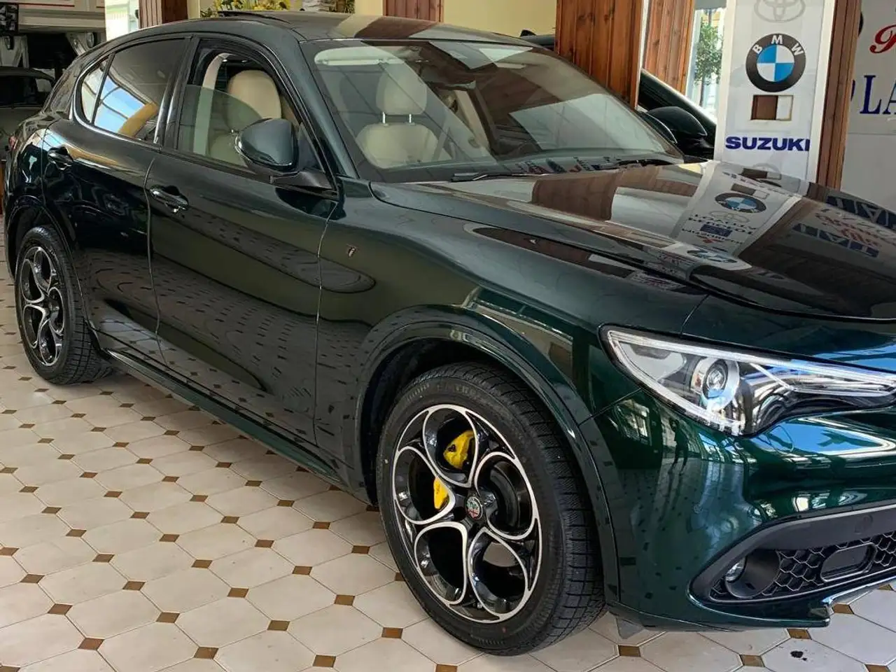 Alfa Romeo Stelvio 2021