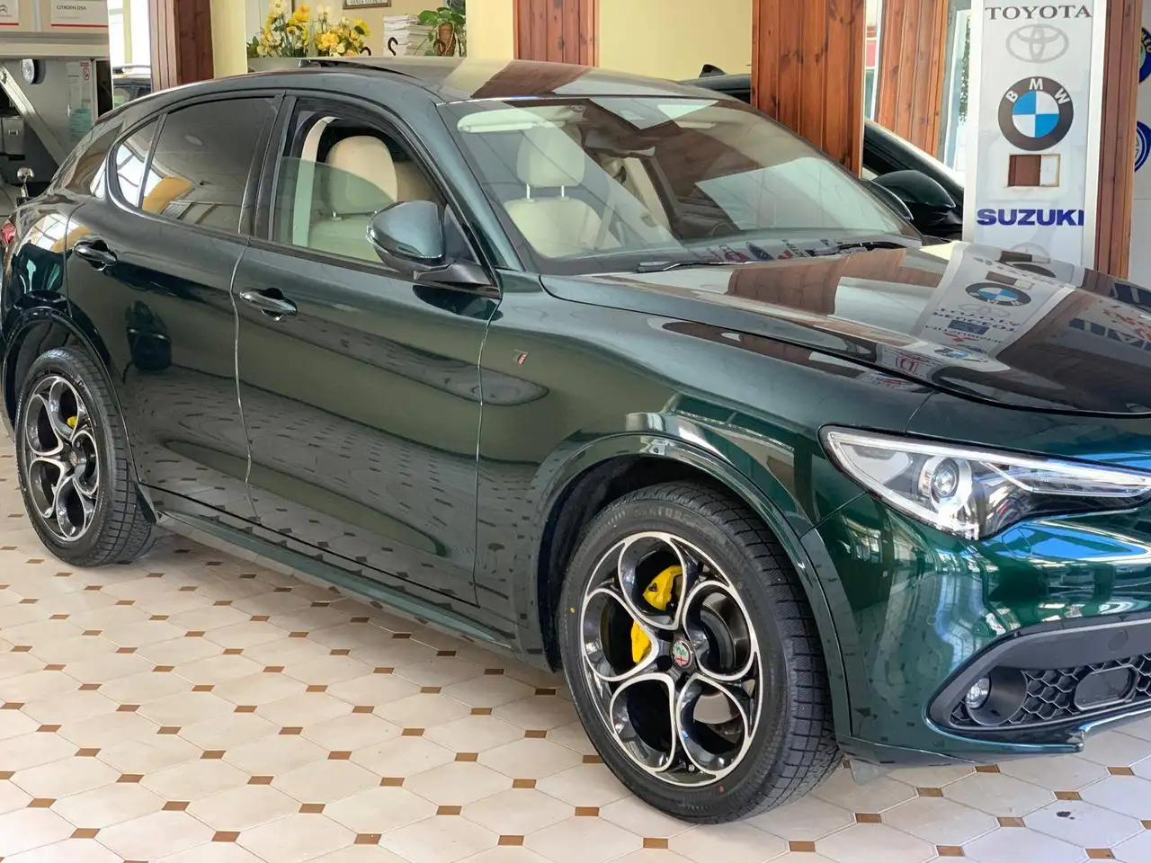 Alfa Romeo Stelvio 2021