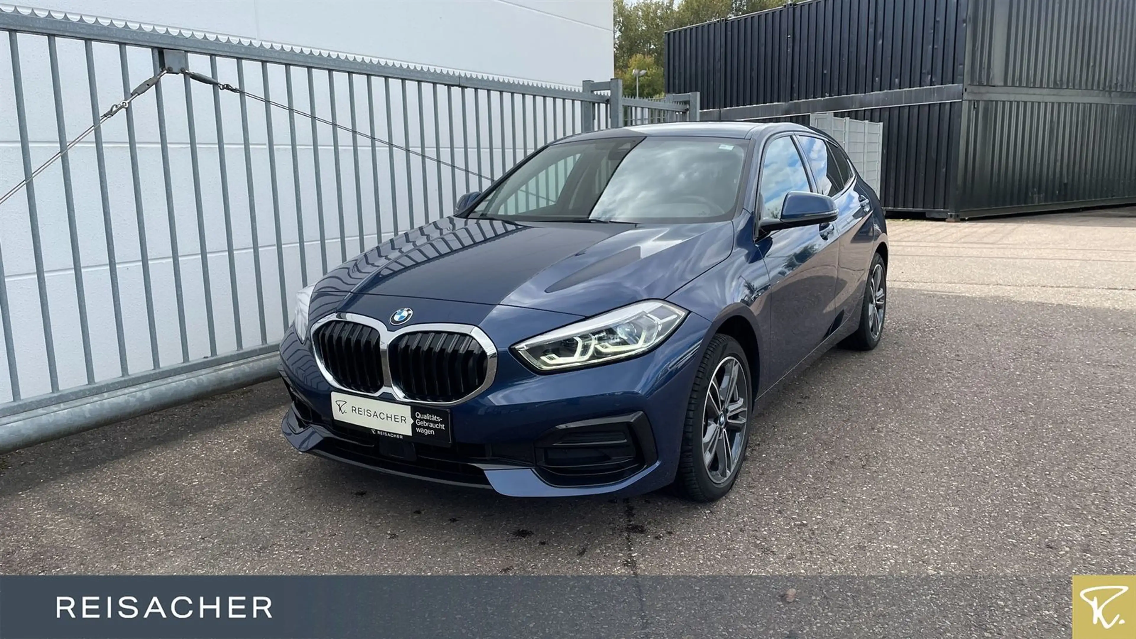 BMW 118 i Sport Line A, LED,LCprof, DAB, 17" LMR,NAVI