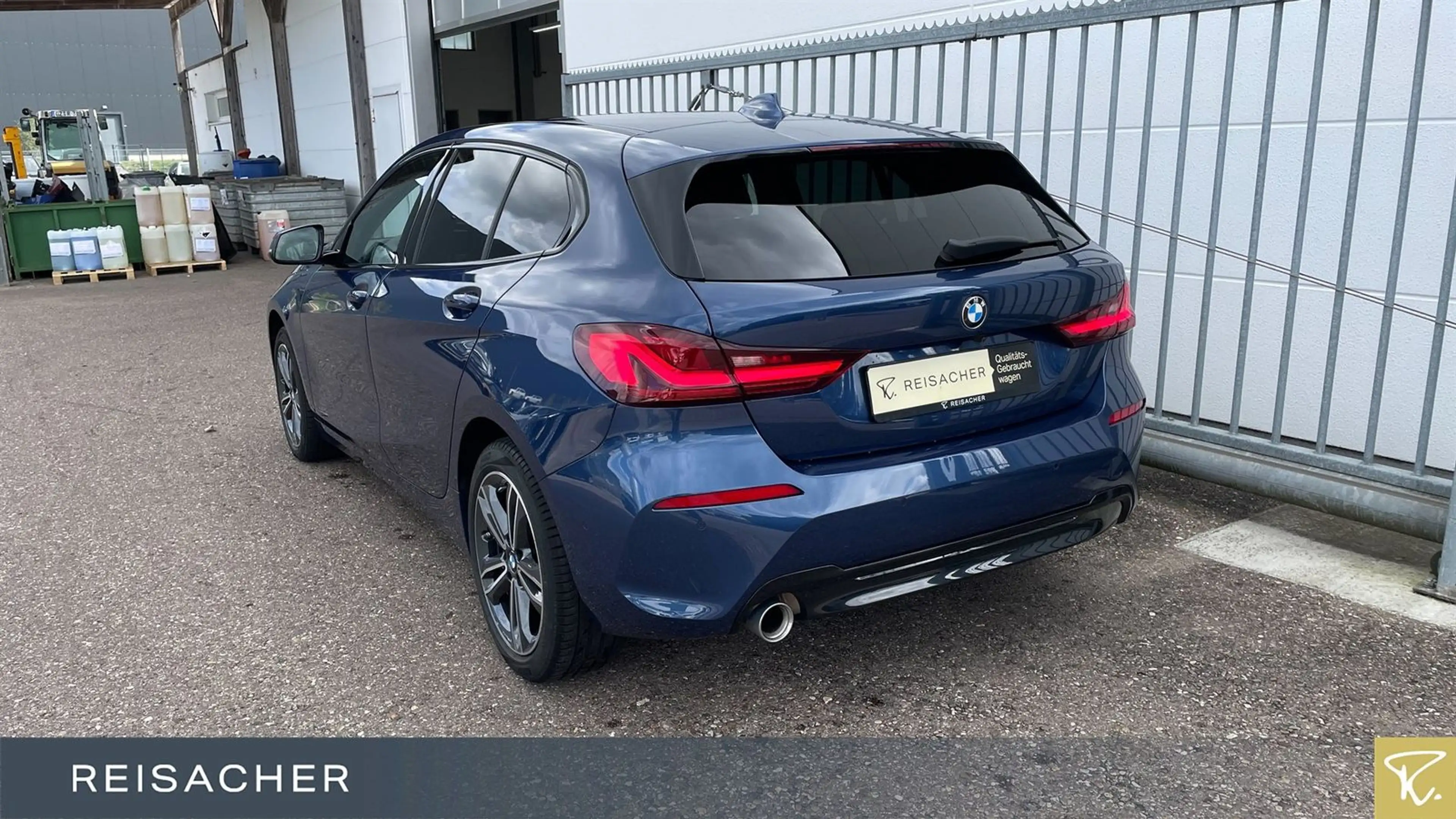 BMW 118 i Sport Line A, LED,LCprof, DAB, 17" LMR,NAVI — photo 2