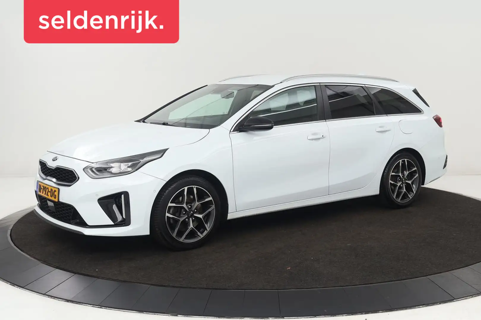 Kia Ceed / cee'd 1.0 T-GDi GT-Line | Trekhaak | Stoel & stuurverwar Wit - 1