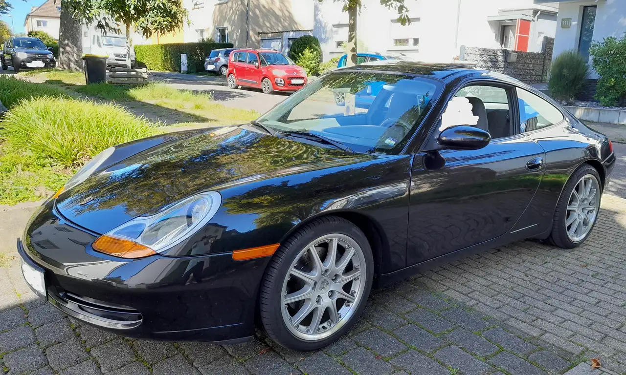 Porsche 996