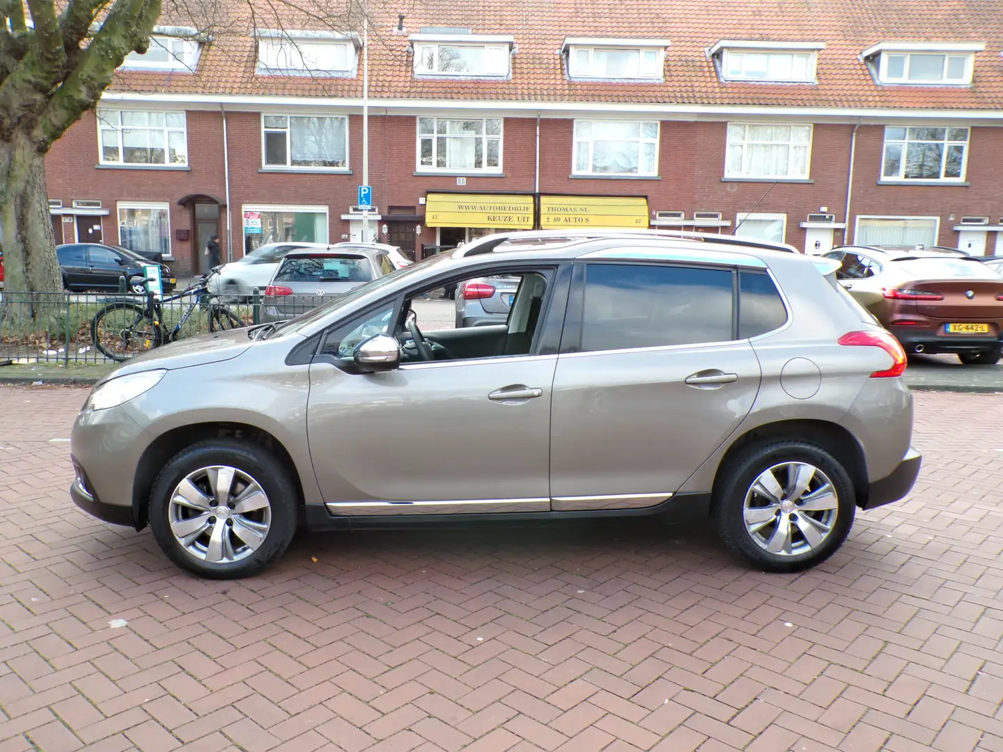 Peugeot 2008 1.2 PureTech Allure panodak/2e eigenaar/ 111 pk Grau - 2