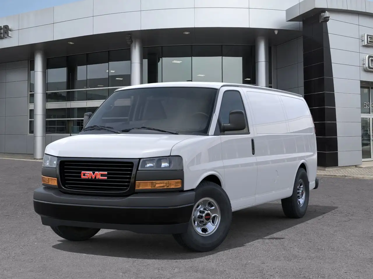 GMC Savana снимка GMC Savana