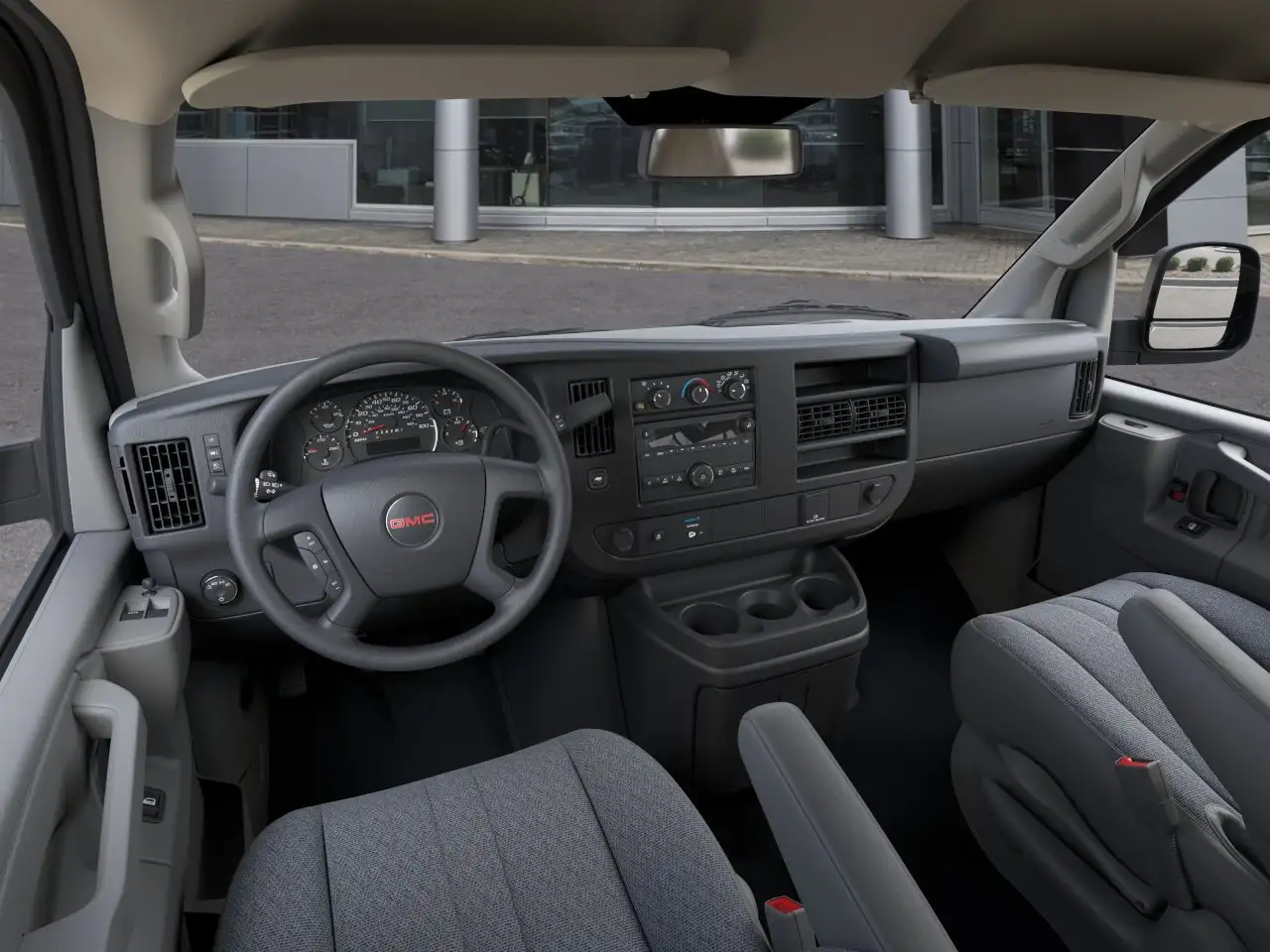 GMC Savana снимка GMC Savana