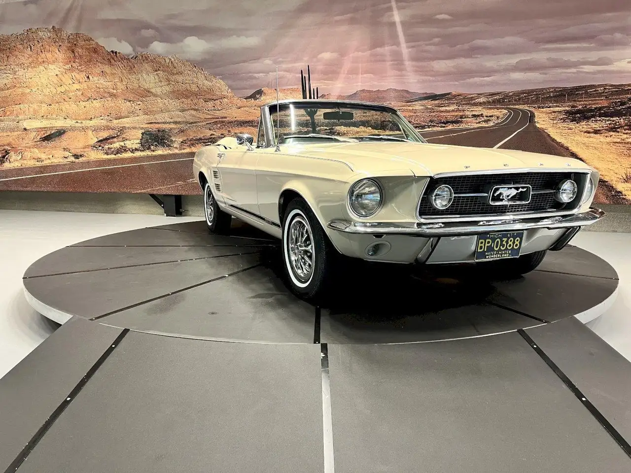 Ford Mustang Convertible, foto 9