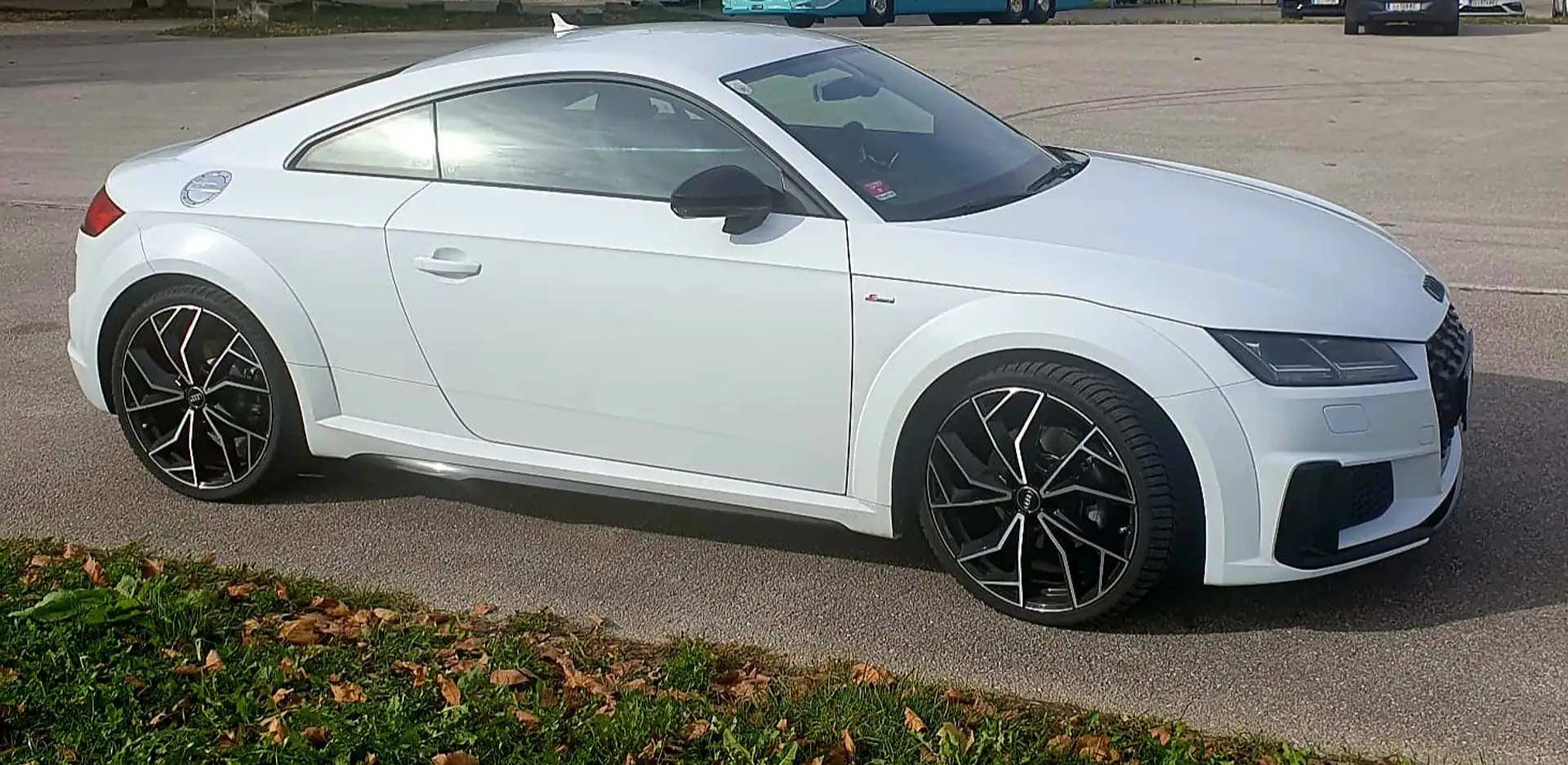 Audi TT TT Coupé 40 TFSI S-tronic Weiß - 1