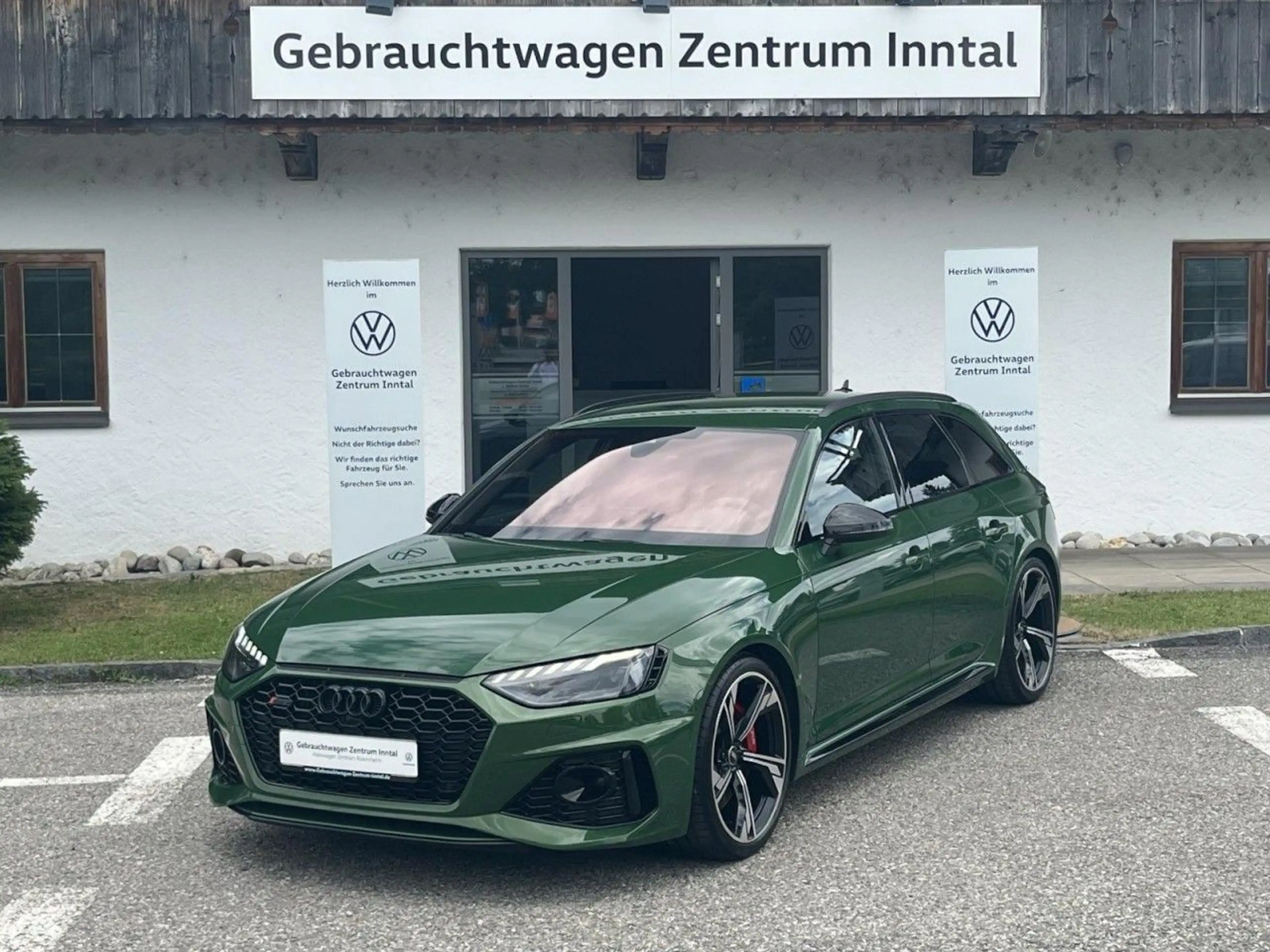 Audi RS4 Avant 2,9 TFSI quattro tiptronic (LED-Matrix+Head- — photo 3