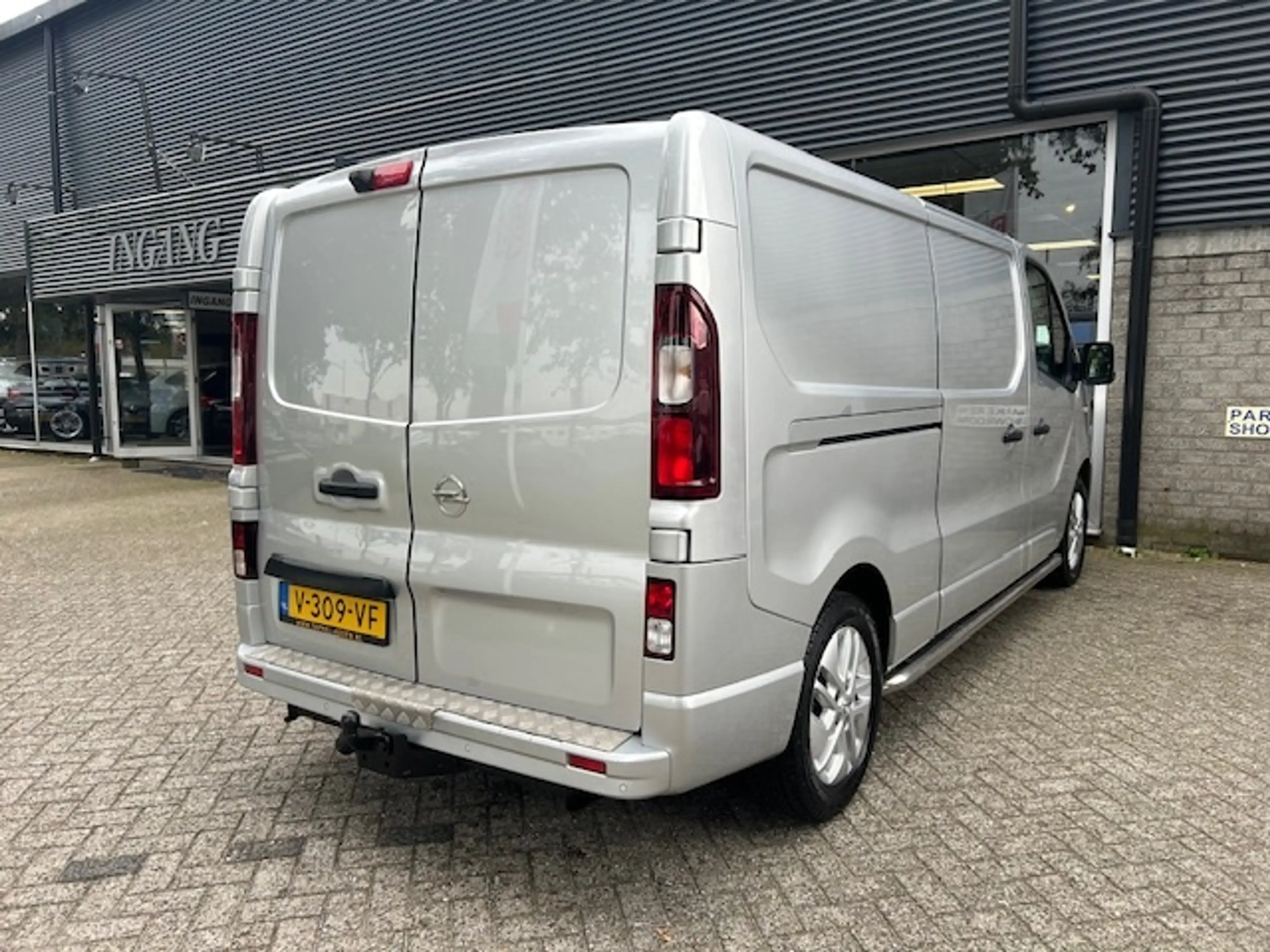 Opel Vivaro 1.6 CDTI L2H1 Sport Eco — photo 12