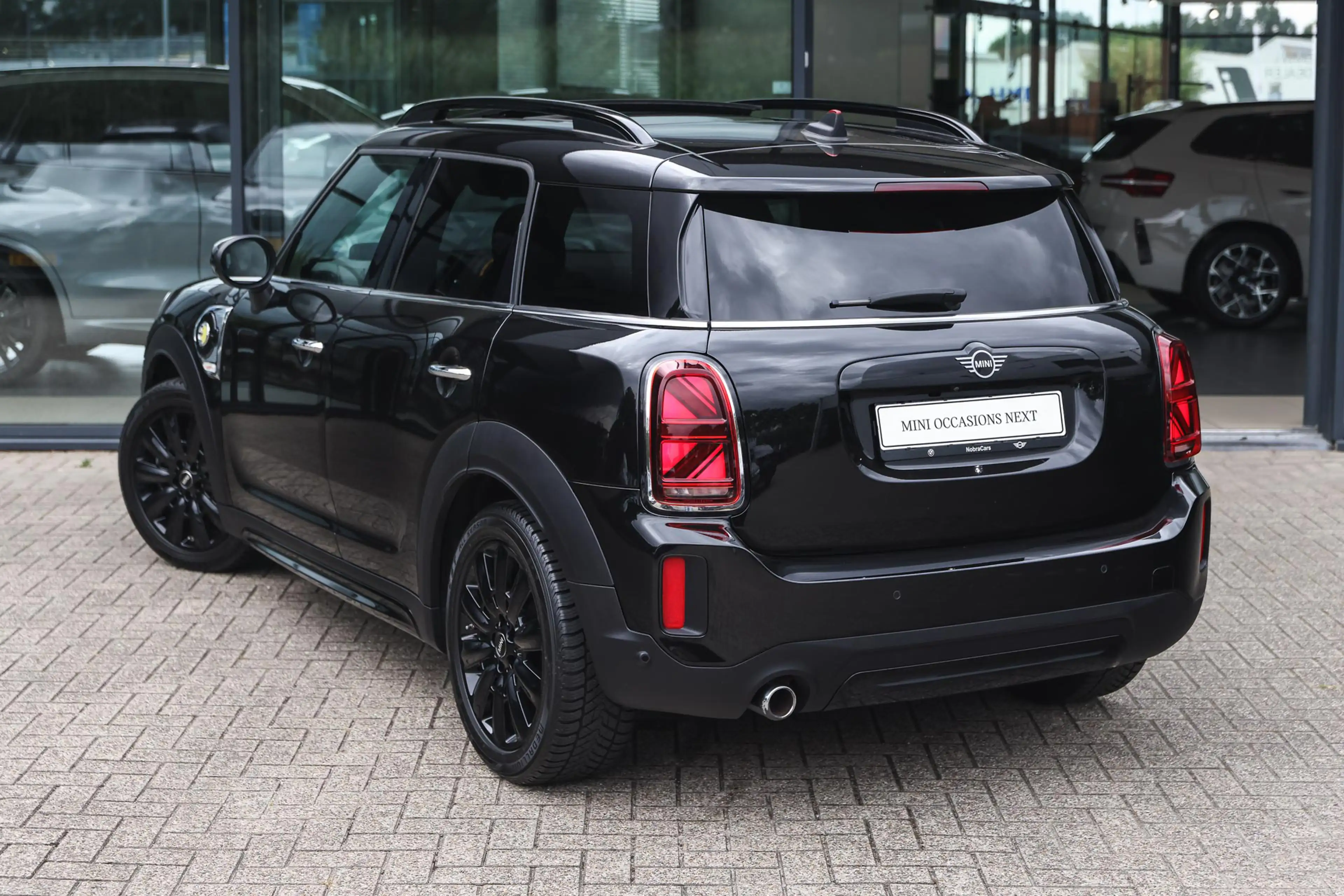MINI Cooper SE Countryman ALL4 Automaat / Panoramadak / Comfortstoelen / Com — photo 2