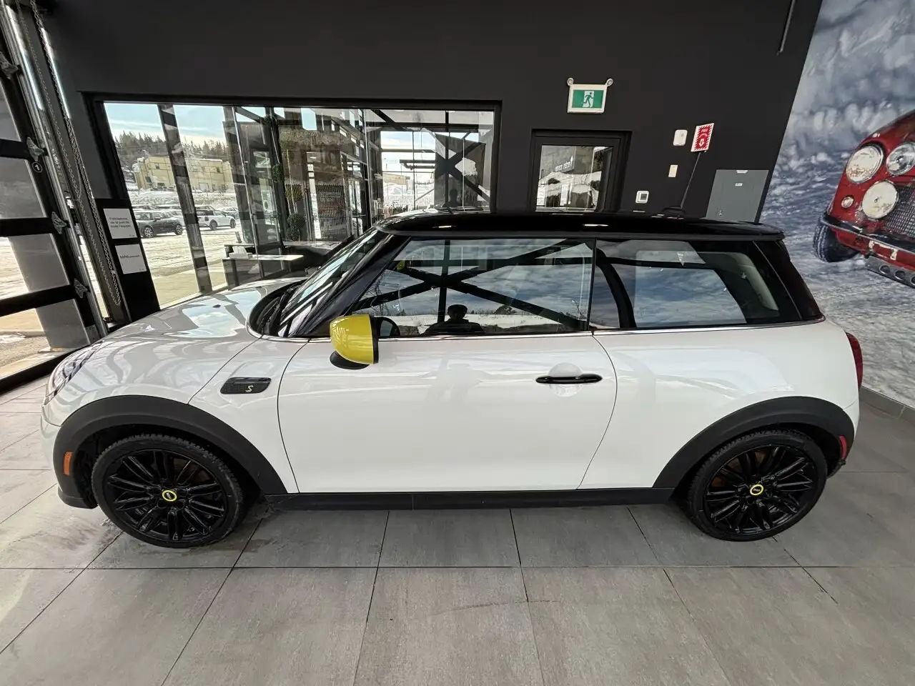 MINI 3 Door снимка MINI 3 Door