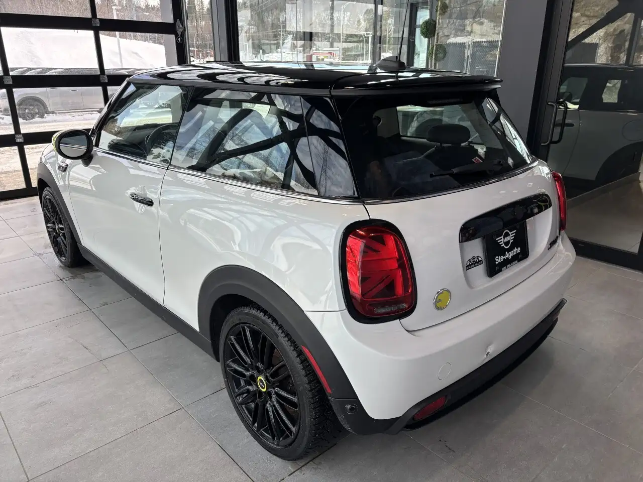 MINI 3 Door снимка MINI 3 Door