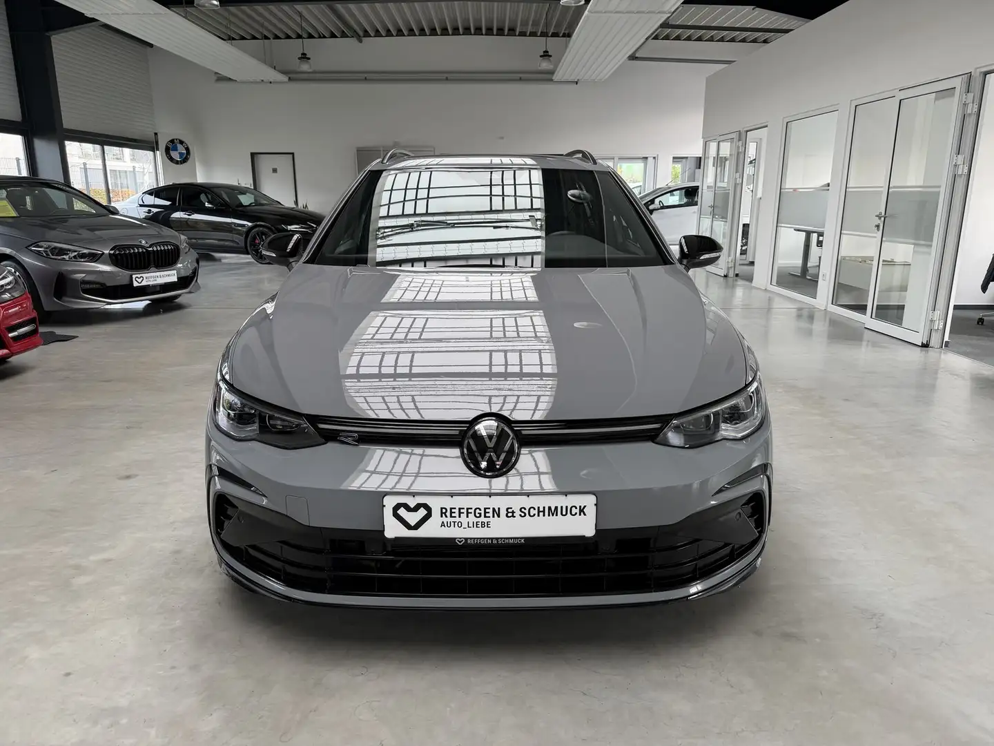 Volkswagen Golf Variant R-LINE DSG NAVI+MATRIX+DIGITAL+PANO Grau - 2
