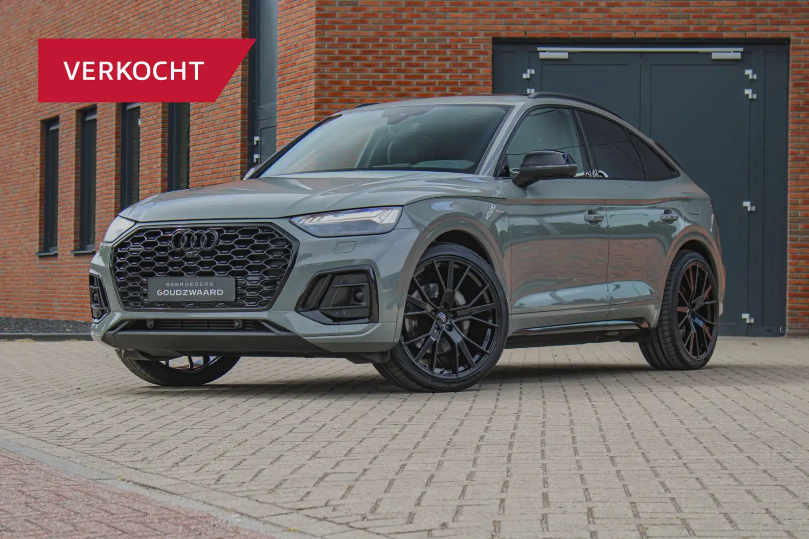 Audi Q5 Sportback 55 TFSI e S edition | Luchtvering | B&O Grijs - 1