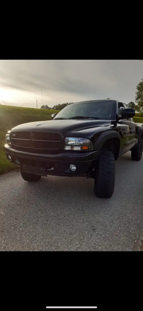 Dodge Dakota V8 Negro - 1