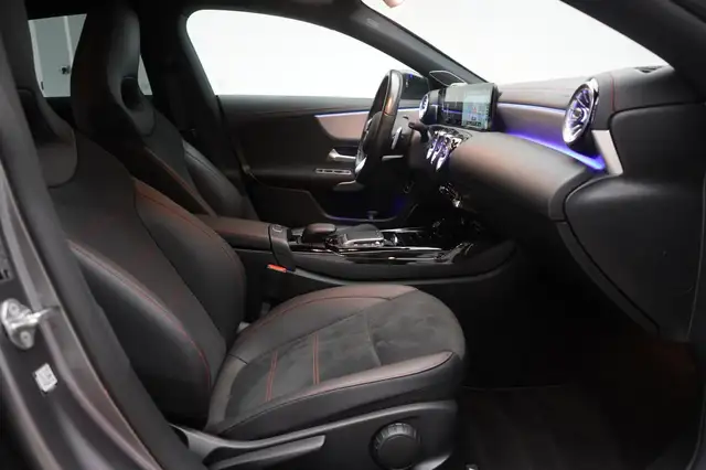 Mercedes-Benz Cla Class view 15
