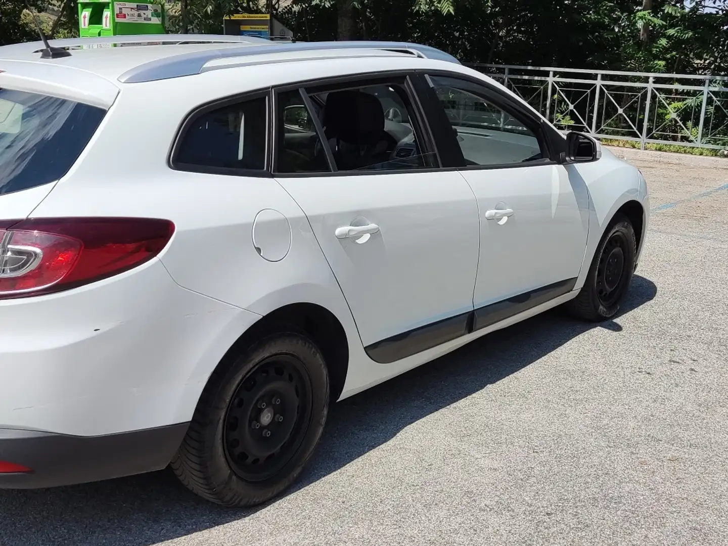 Renault Megane SporTour 1.5 dci Attractive 110cv Bianco - 2