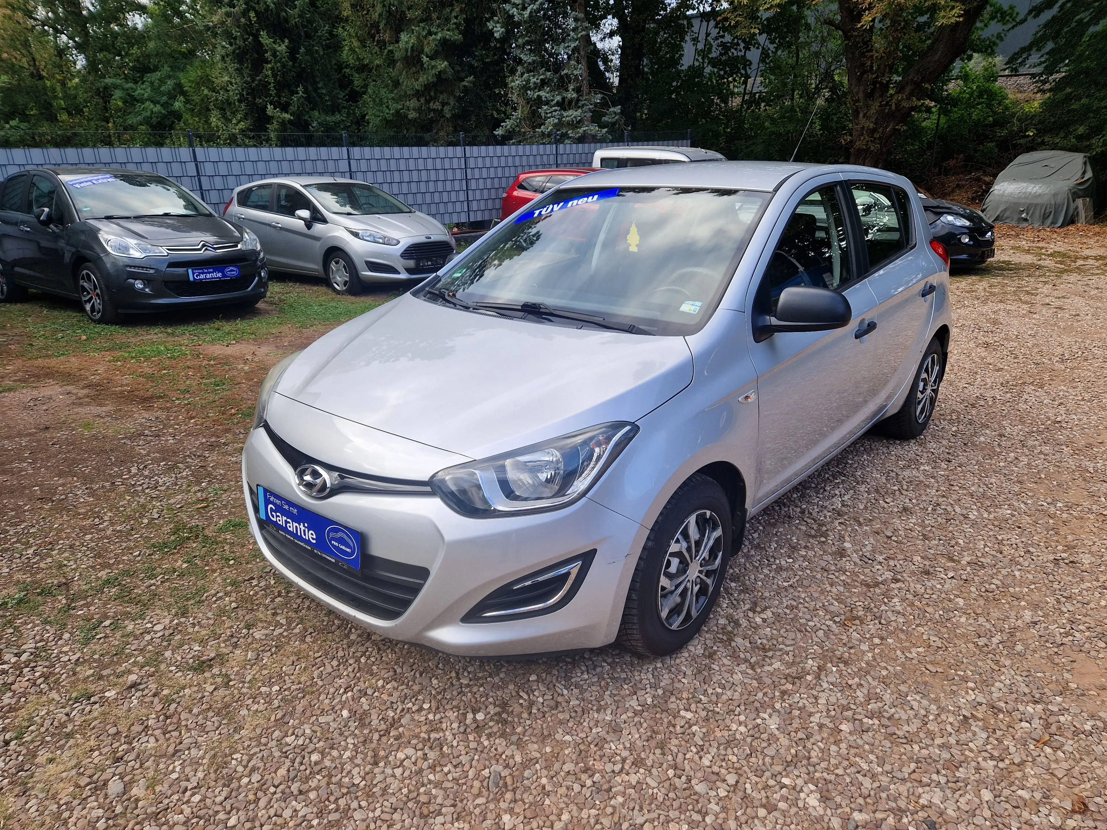 Hyundai i20 1.2 Klima 80Tkm ESP Allwetter TÜV+Inspek NEU