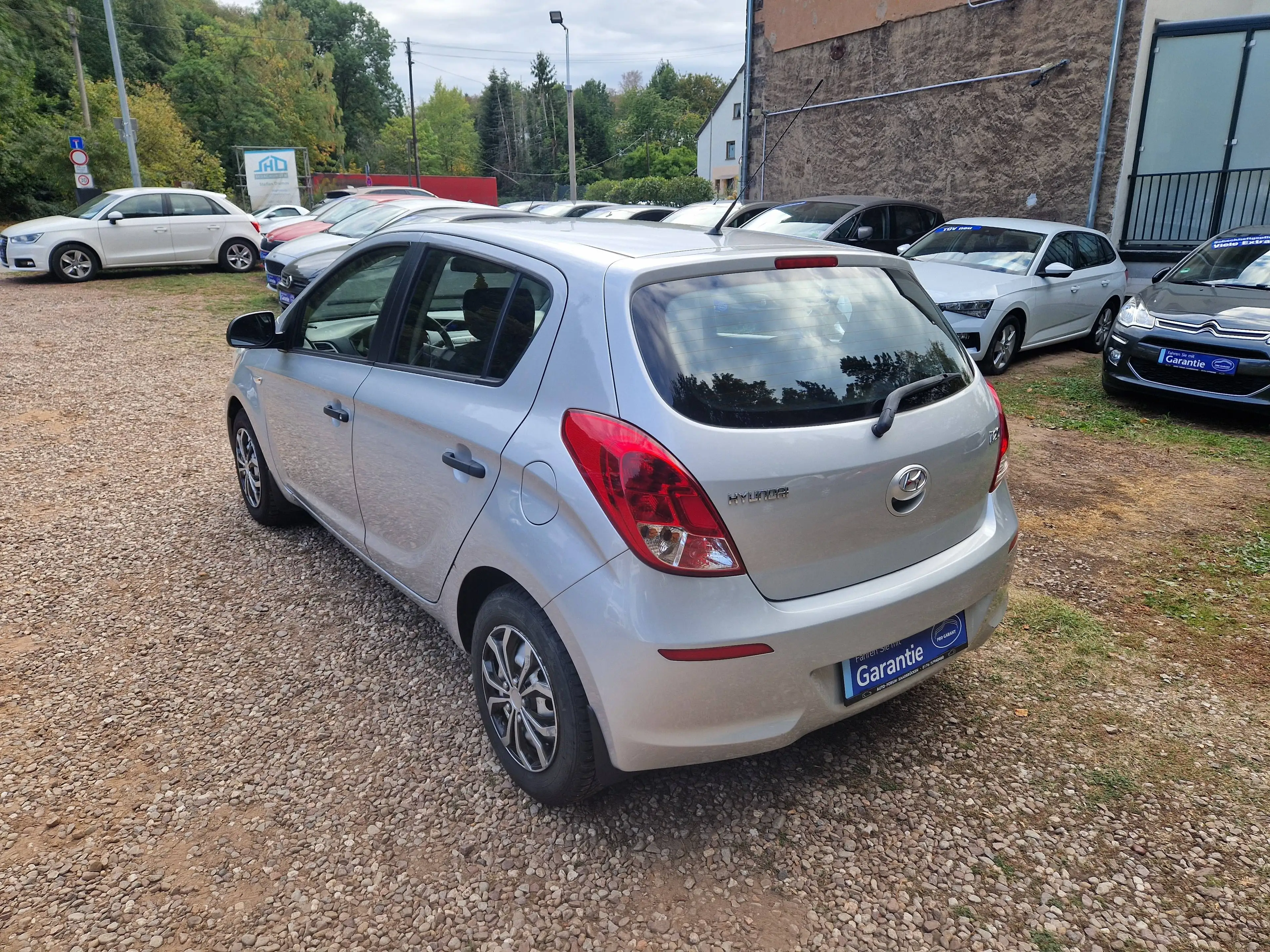 Hyundai i20 1.2 Klima 80Tkm ESP Allwetter TÜV+Inspek NEU — photo 6
