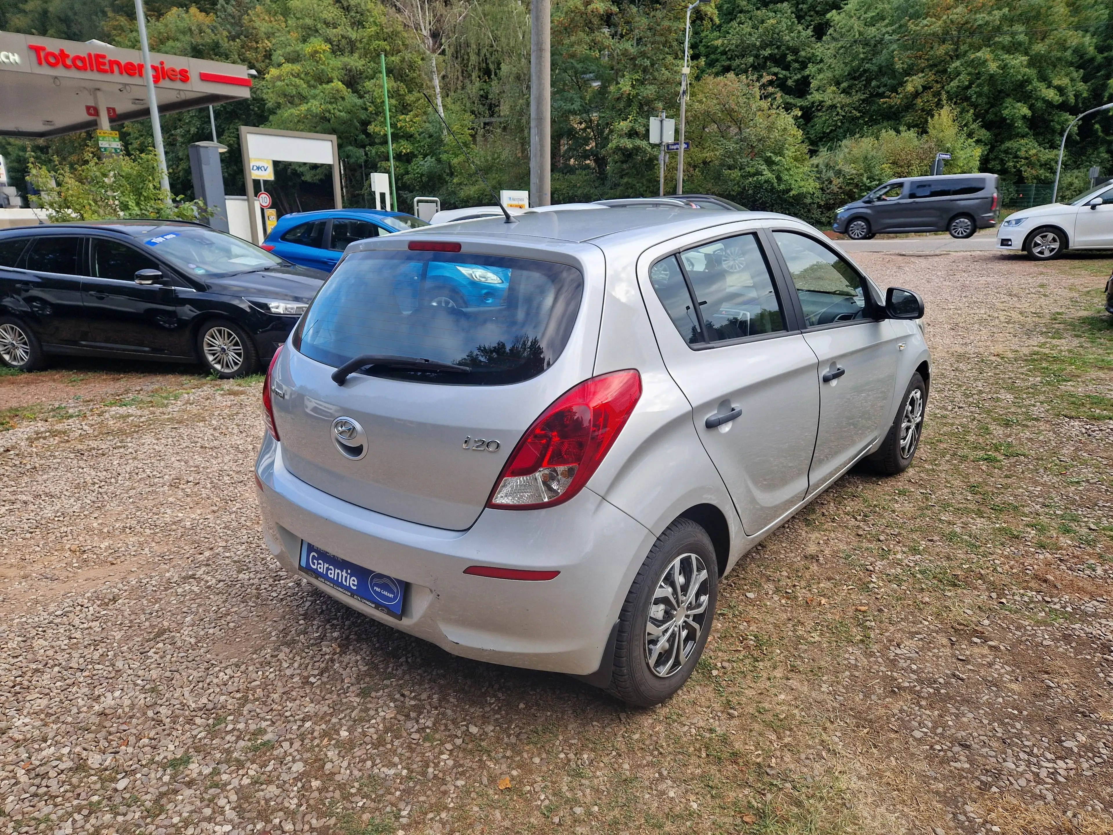 Hyundai i20 1.2 Klima 80Tkm ESP Allwetter TÜV+Inspek NEU — photo 4