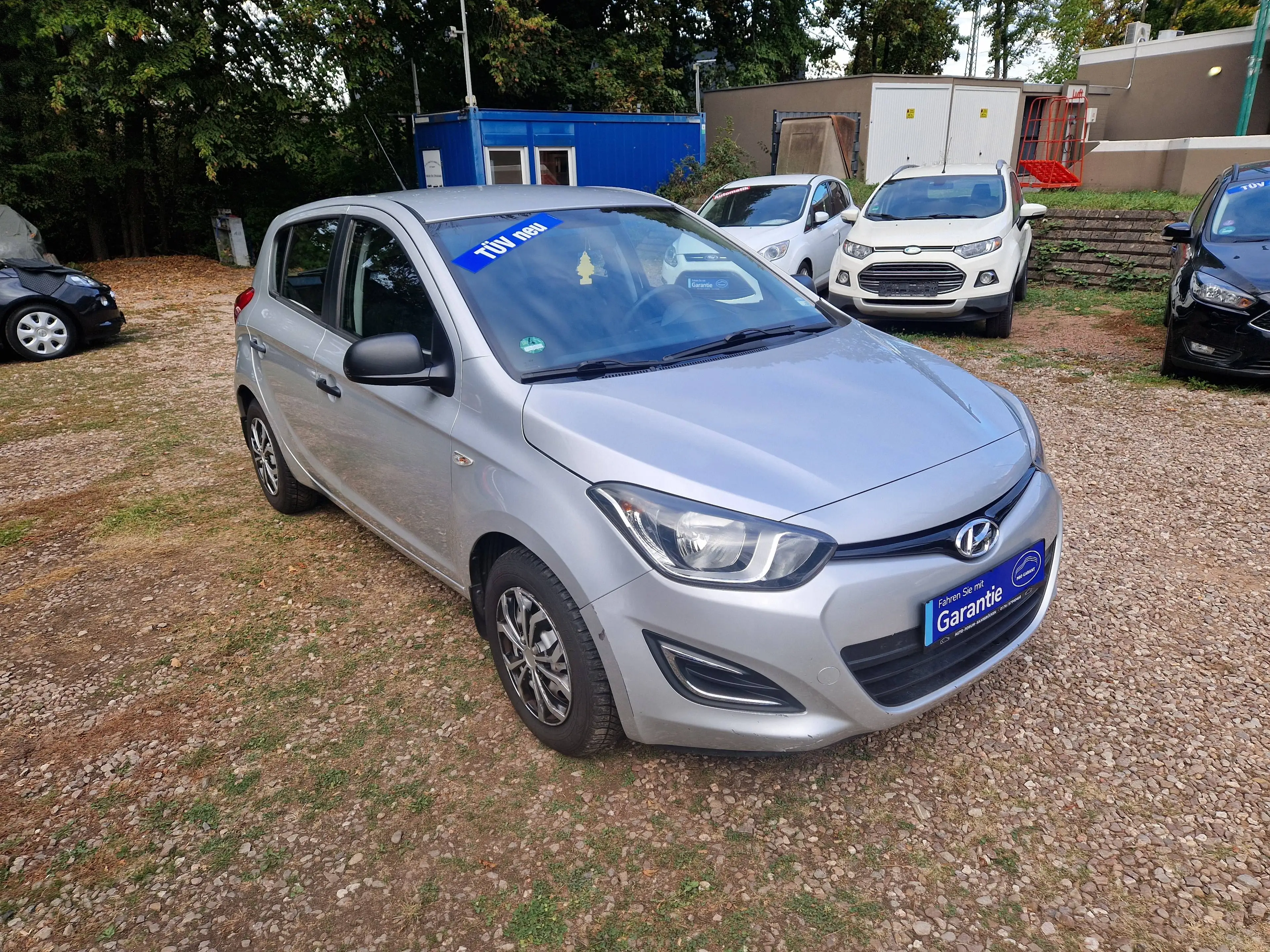 Hyundai i20 1.2 Klima 80Tkm ESP Allwetter TÜV+Inspek NEU — photo 3