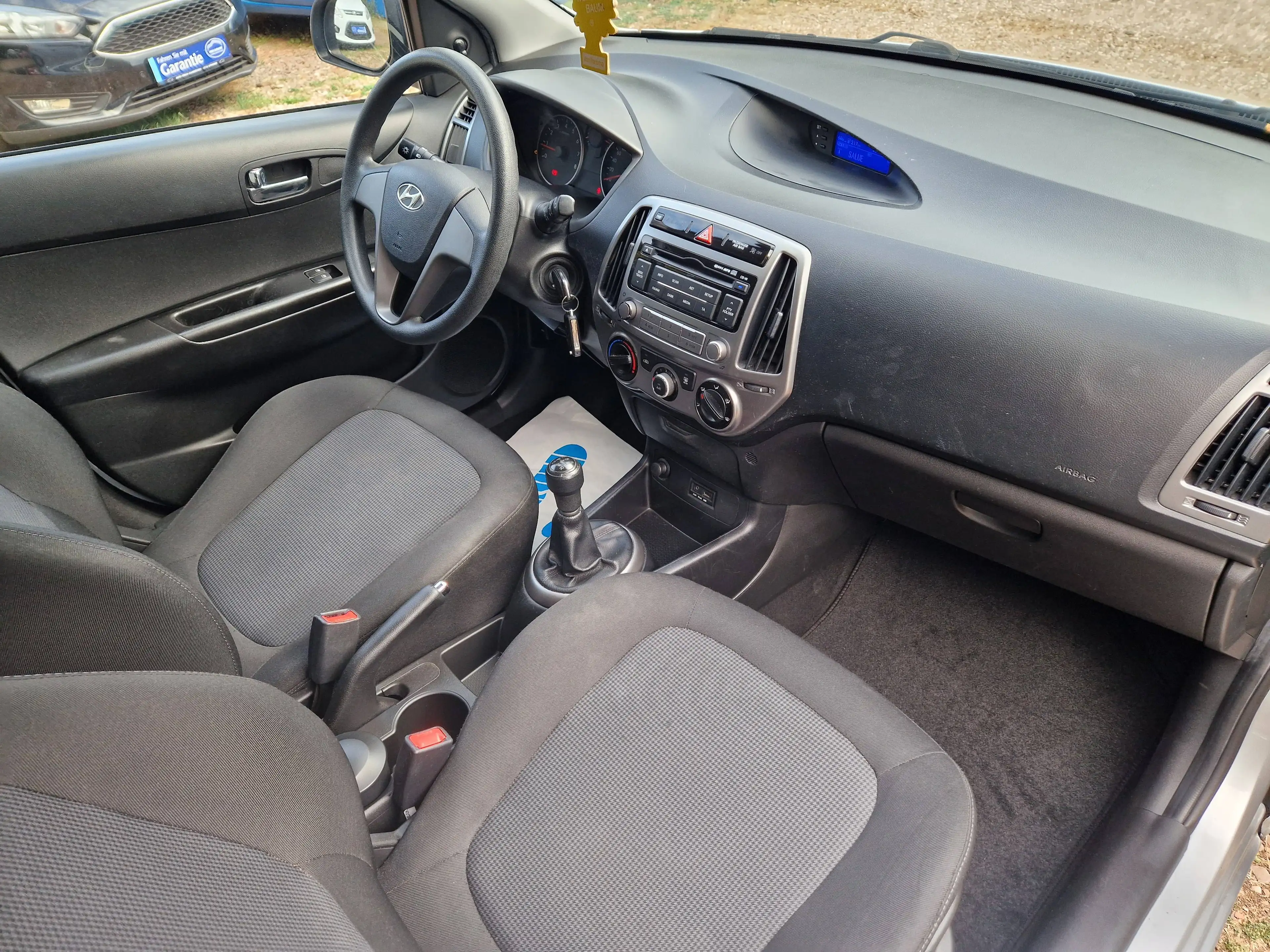 Hyundai i20 1.2 Klima 80Tkm ESP Allwetter TÜV+Inspek NEU — photo 11