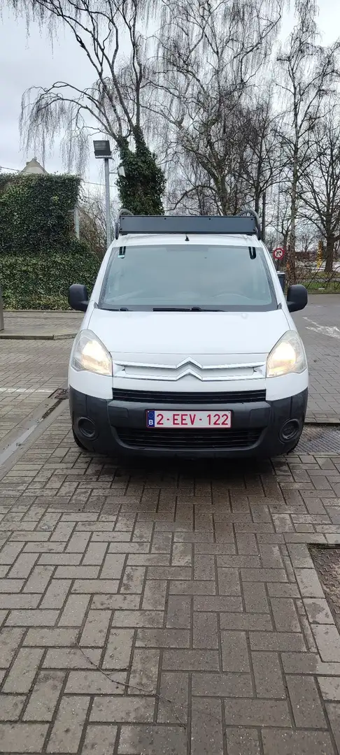 Citroen Berlingo 1.6 HDi 75 Attraction Wit - 1