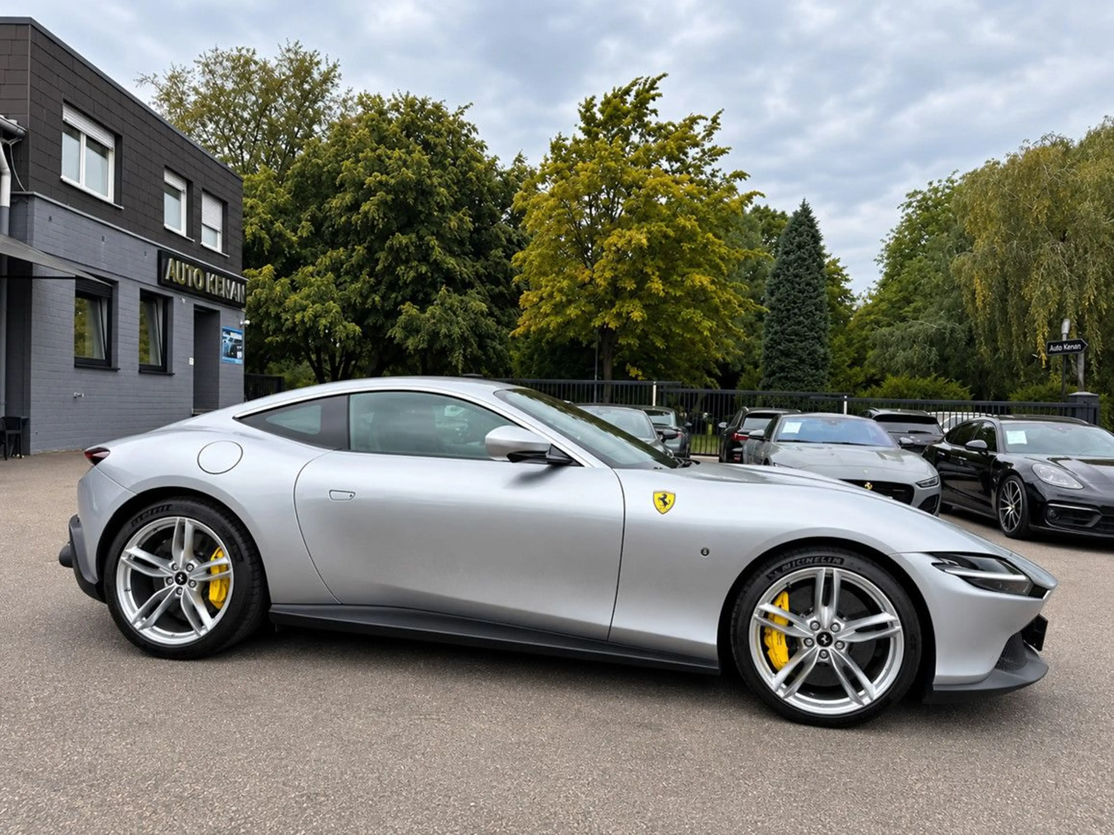 Ferrari Roma 3.9 T V8 DCT U-frei/VOLL/sofort verfügbar ! — photo 3