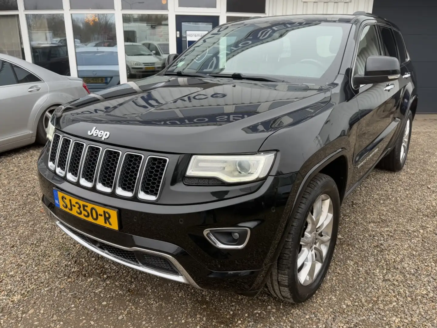 Jeep Grand Cherokee 3.0 CRD Overland*NAVI*CAM*PANOR*FULL Schwarz - 1