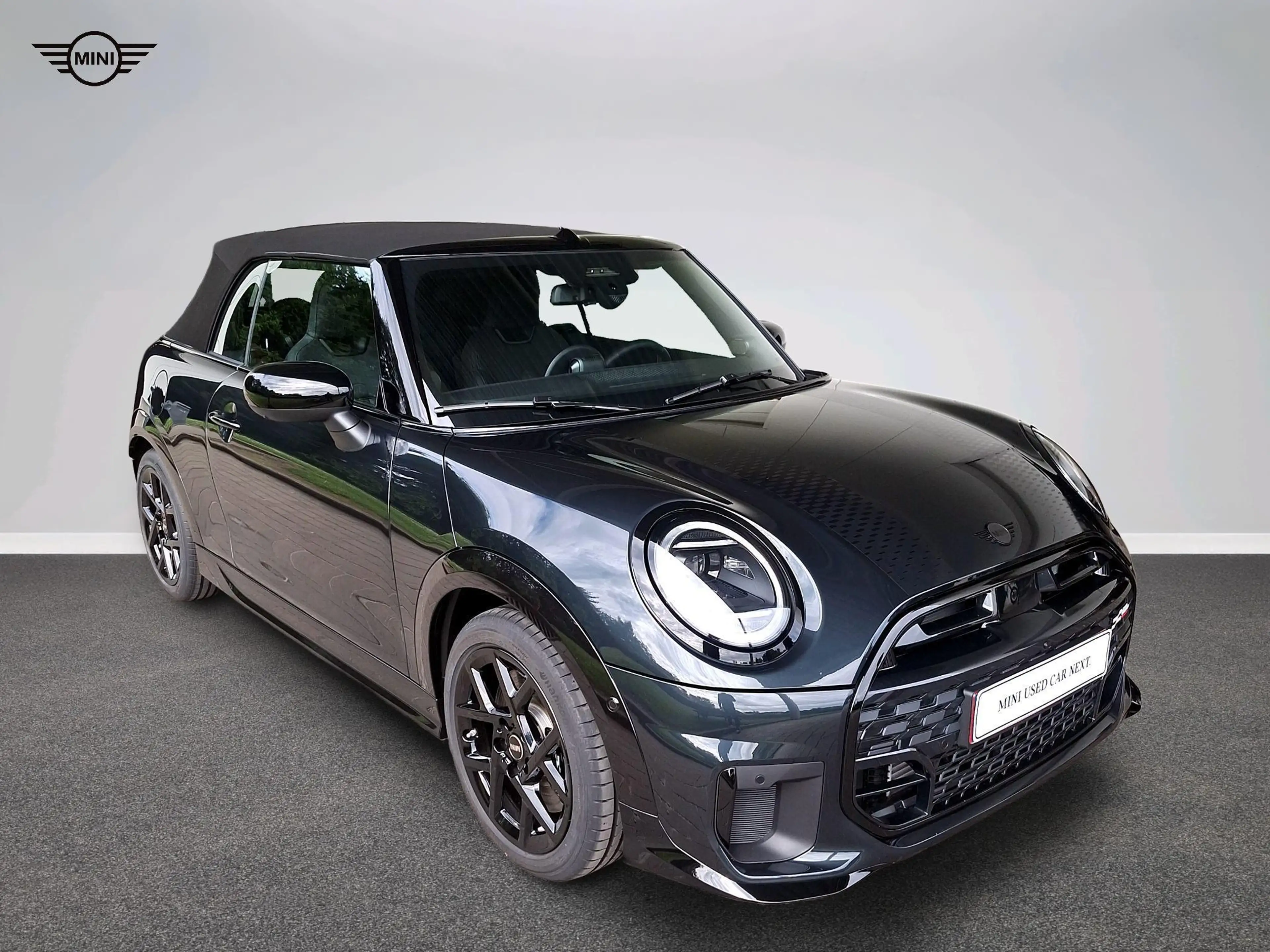 MINI Cooper S Cabrio John Cooper Works Trim — photo 12