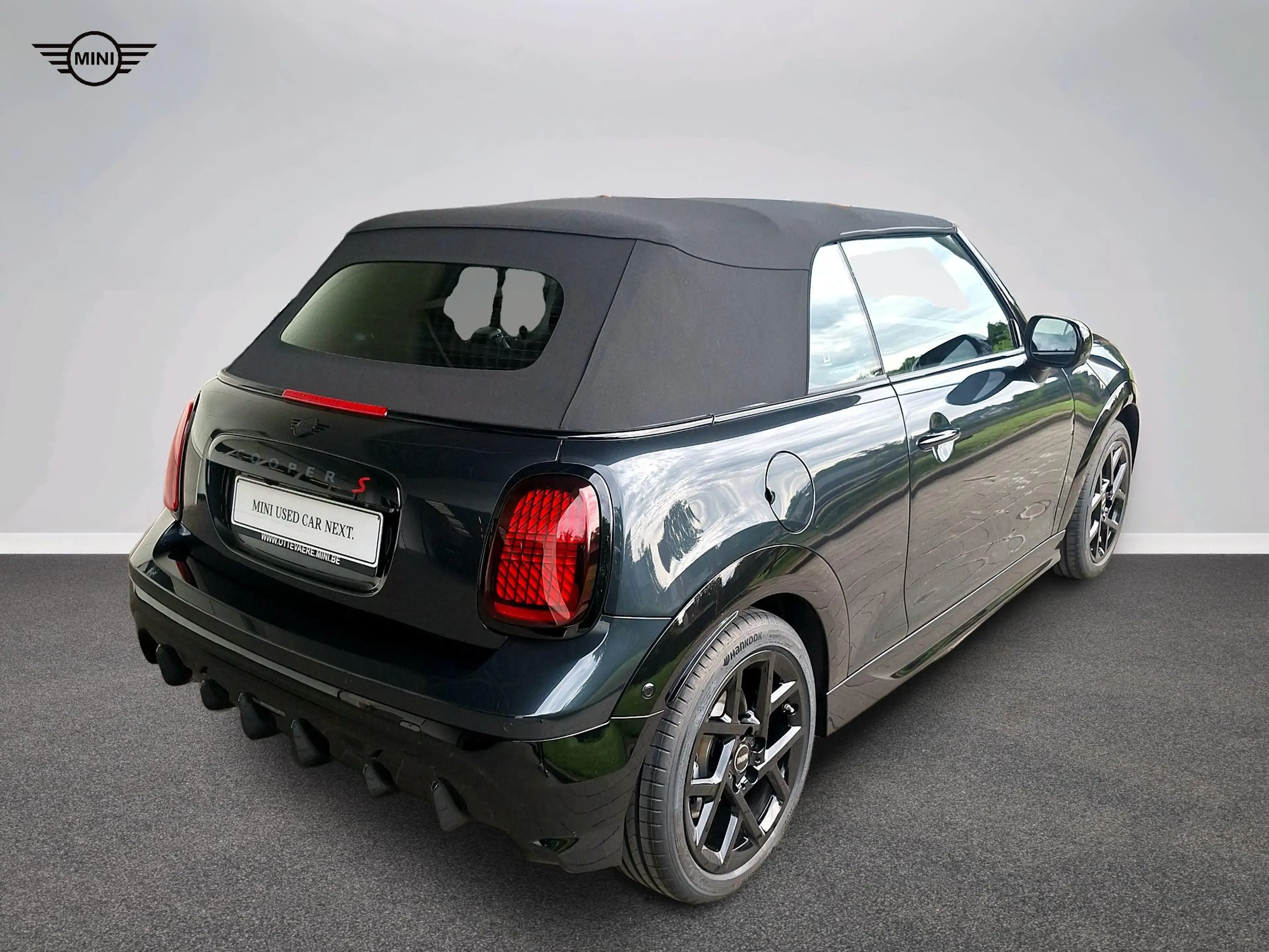 MINI Cooper S Cabrio John Cooper Works Trim — photo 4