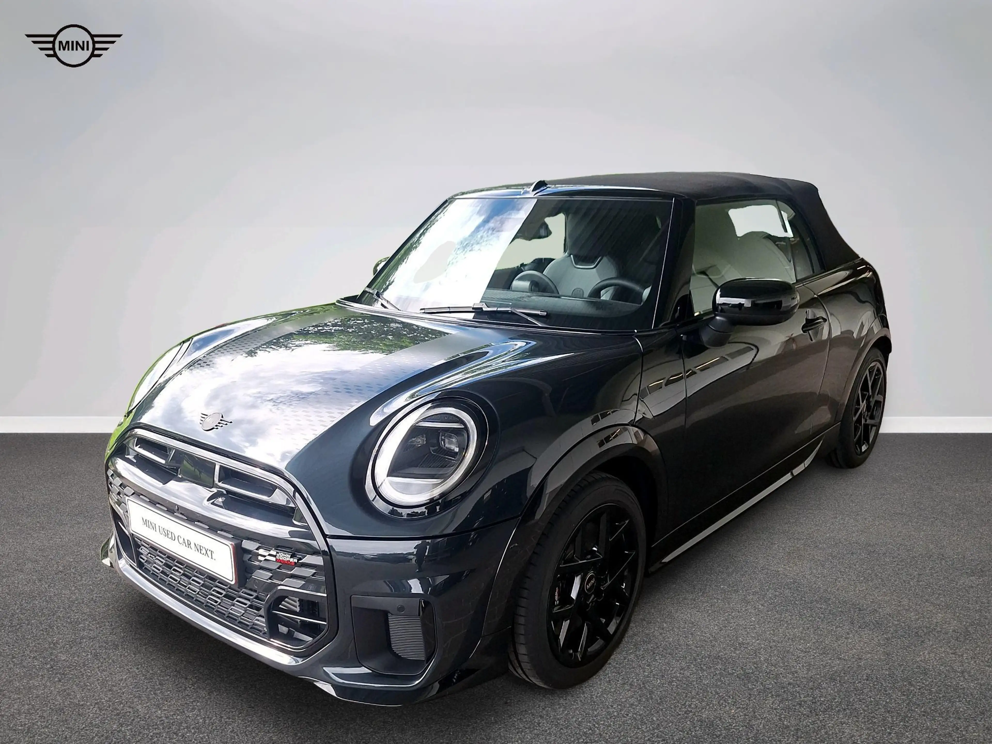 MINI Cooper S Cabrio John Cooper Works Trim