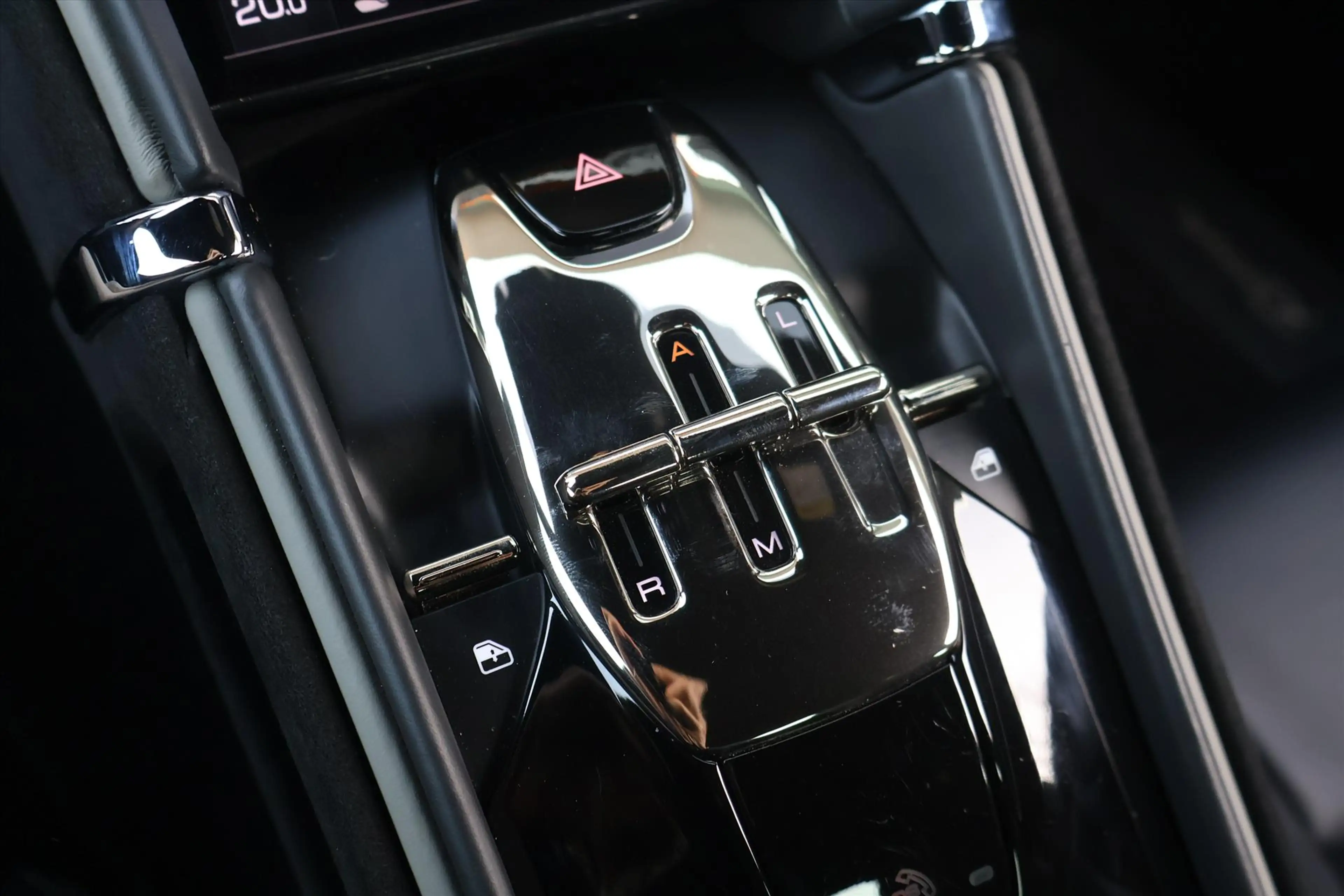 Ferrari Roma | EXPORT PRICE!! | Carplay | 360 Camera | JBL Audi — photo 22