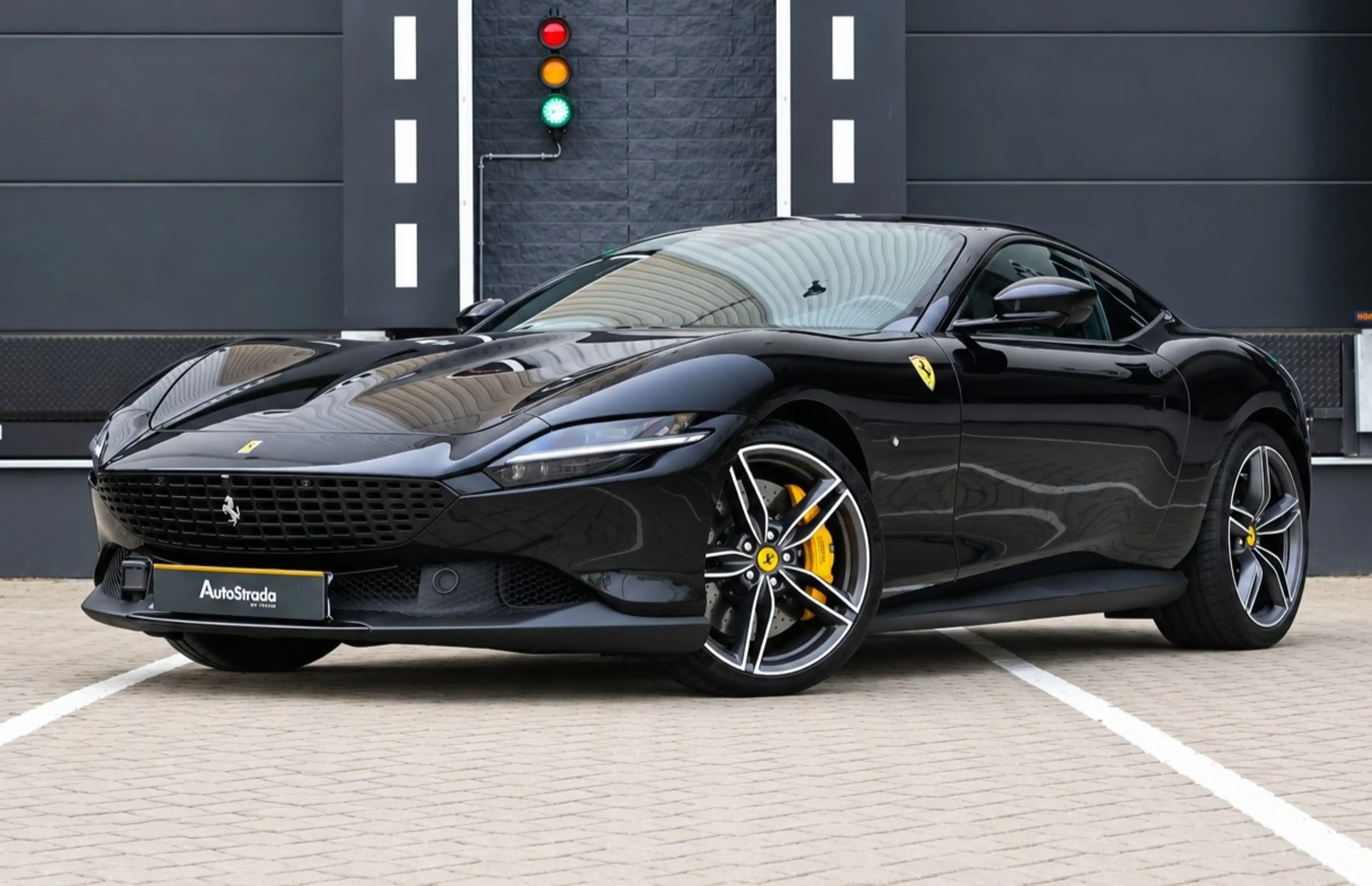 Ferrari Roma | EXPORT PRICE!! | Carplay | 360 Camera | JBL Audi — photo 3
