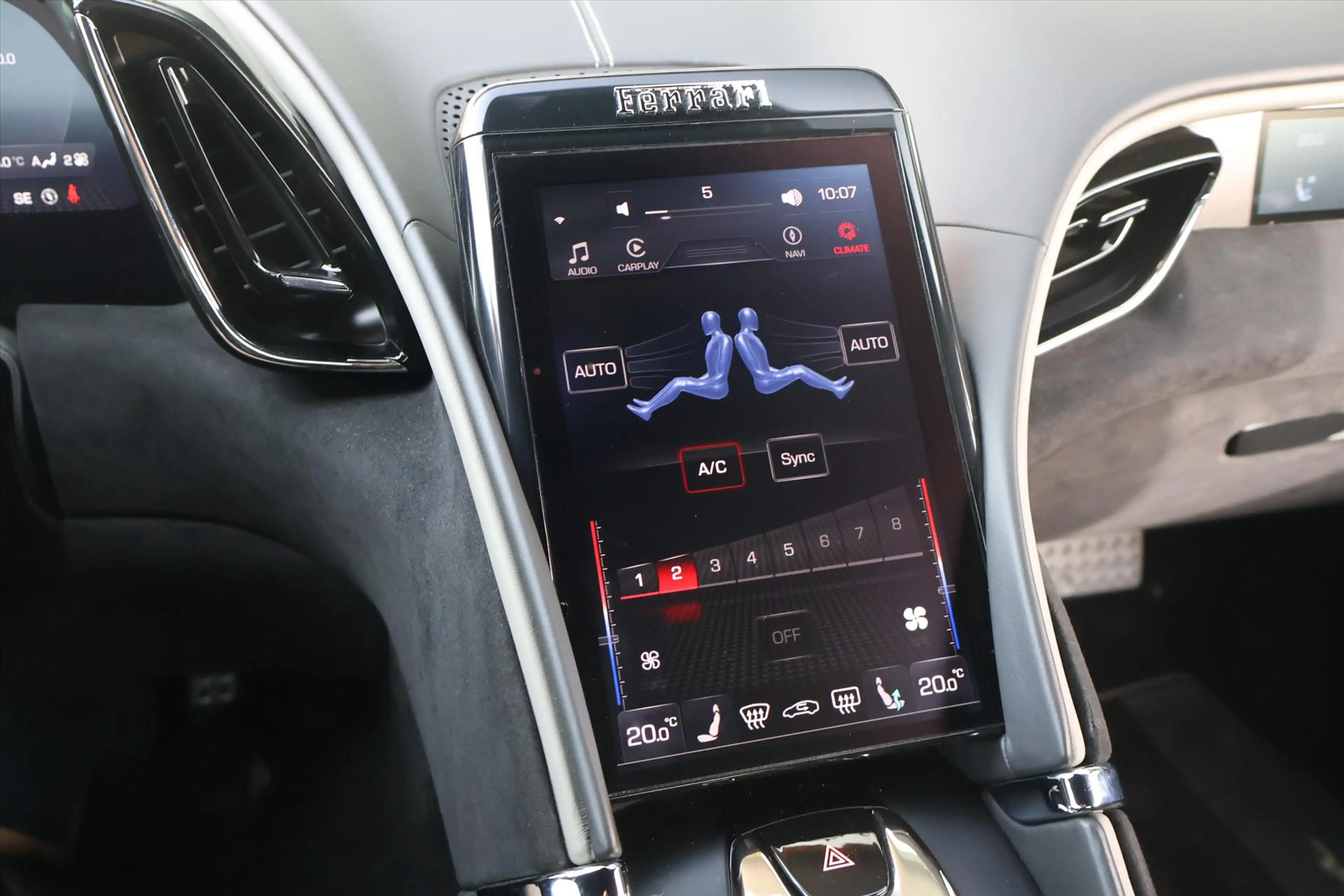Ferrari Roma | EXPORT PRICE!! | Carplay | 360 Camera | JBL Audi — photo 24