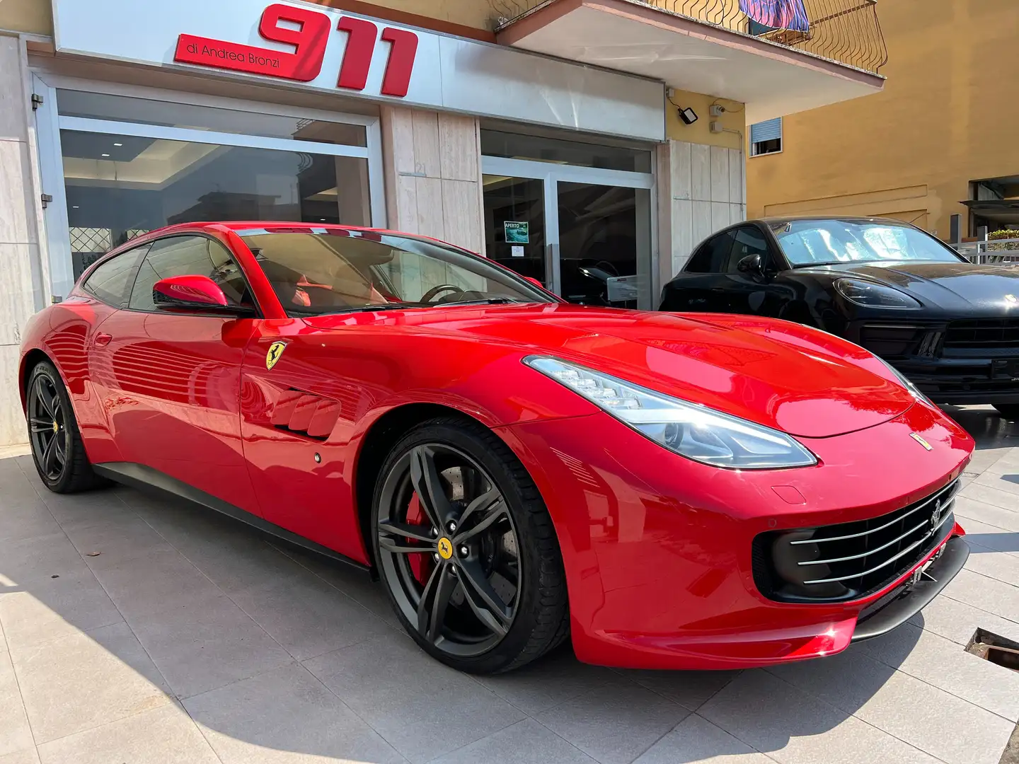 Ferrari GTC4 Lusso V12 6.3 dct Scudetti 20" SERVICE FERRARI Rojo - 1