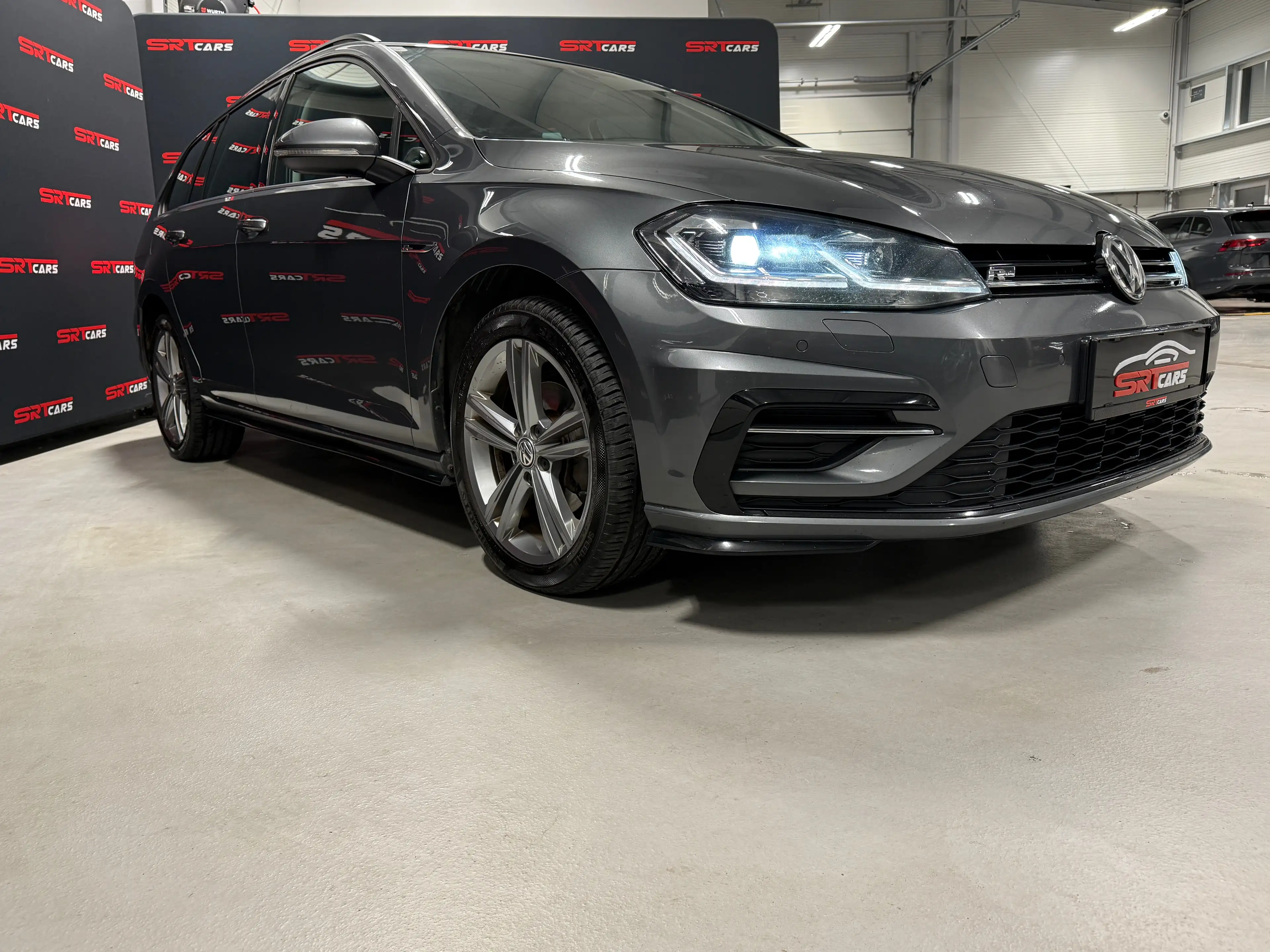 Volkswagen Golf Variant 4Motion 2.0 TDI Highline Aut. DSG* Rline Sportpaket*ACC*Digitaltacho*AHK — photo 3