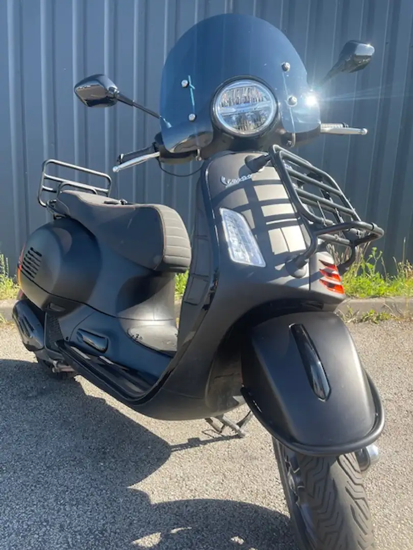 Vespa GTS Super Sport - 1