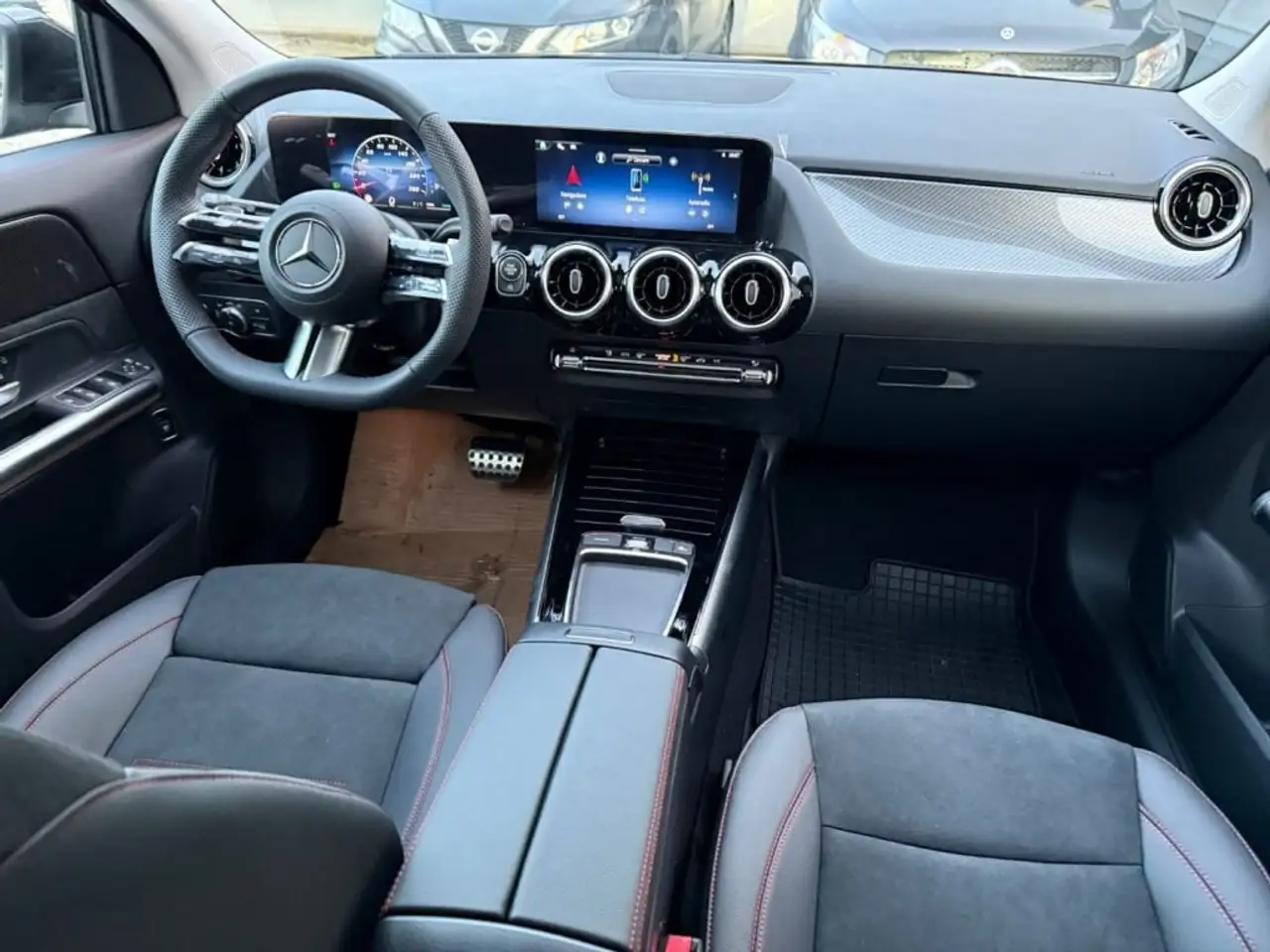 Mercedes-Benz GLA 2026 — фото 14