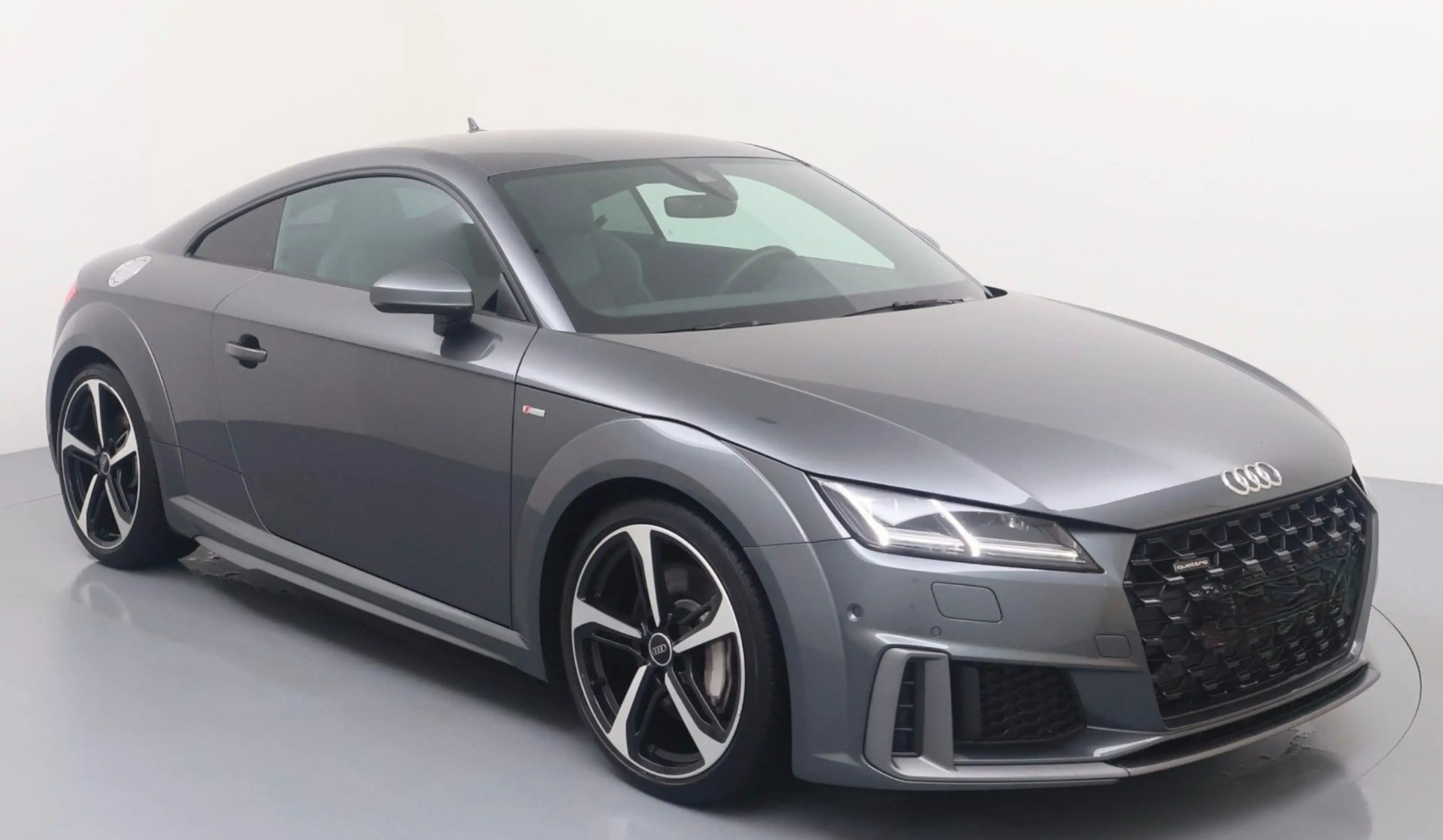 Audi TT Coupe 45 TFSI quattro S LINE VIRTUAL COCKPIT — photo 2