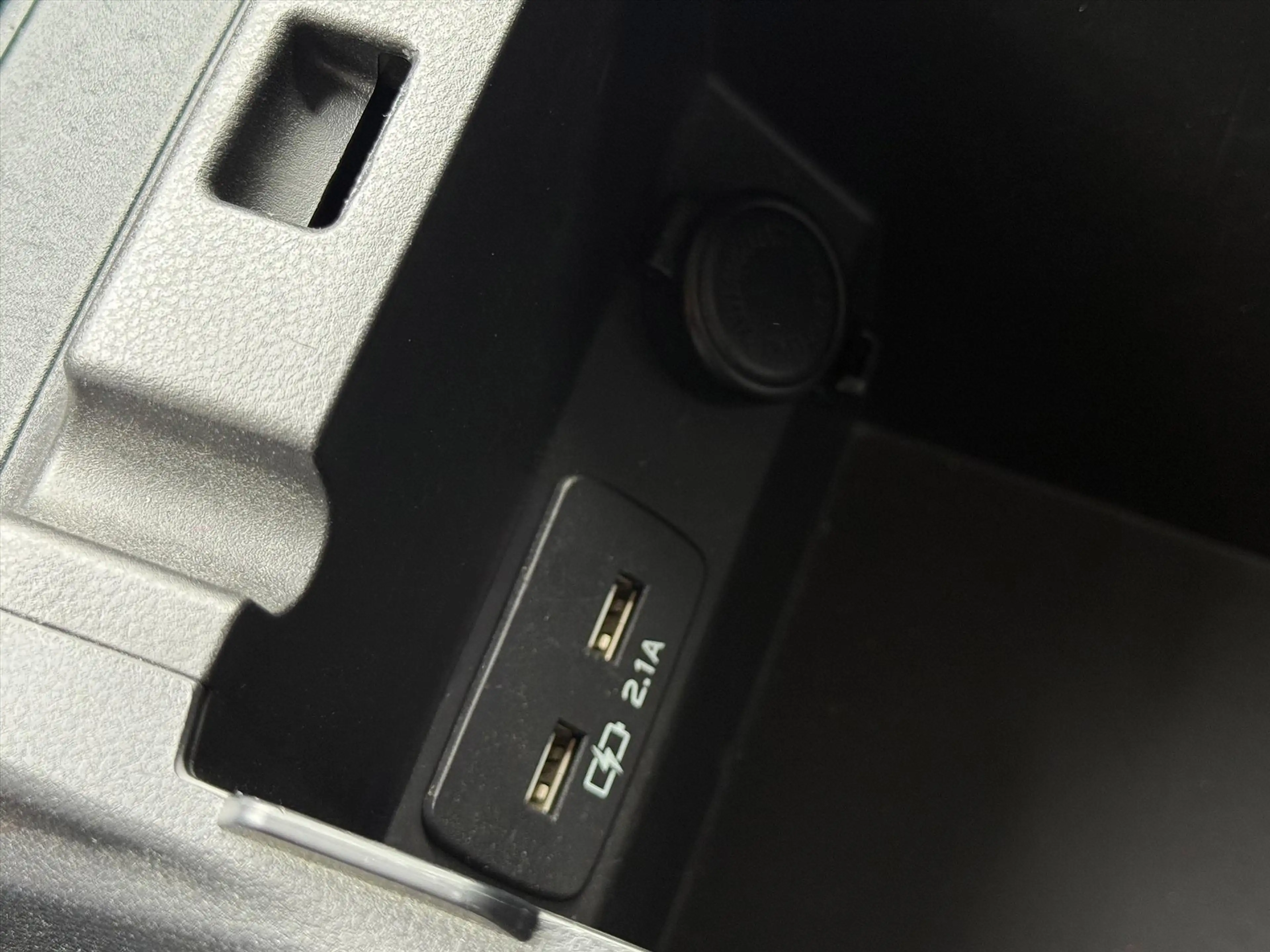 Subaru XV 2.0i e-BOXER 150pk CVT Luxury | modeljaar 22 | Nav — photo 32